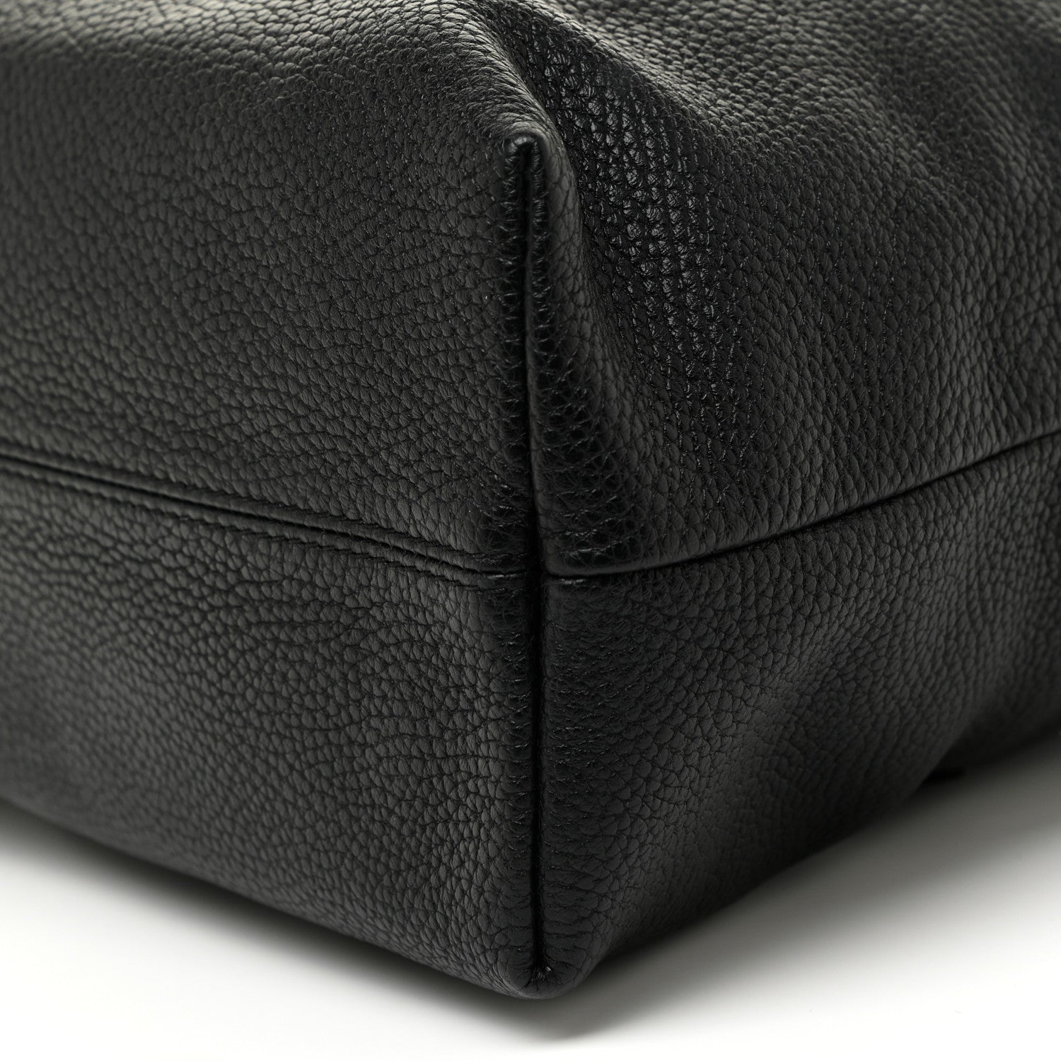 Burberry London Grainy Calfskin Medium Baynard Tote Black 10 of 19