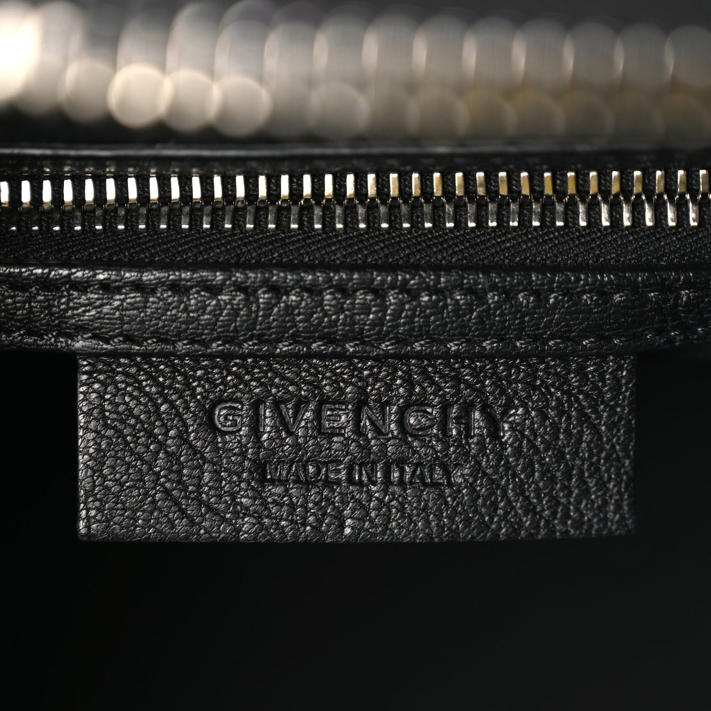 Sugar Goatskin Small Antigona Black