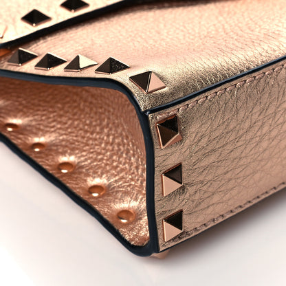 Valentino Garavani Metallic Pebbled Calfskin Medium Rockstud Flip Lock Crossbody Bag Rame 8 of 9