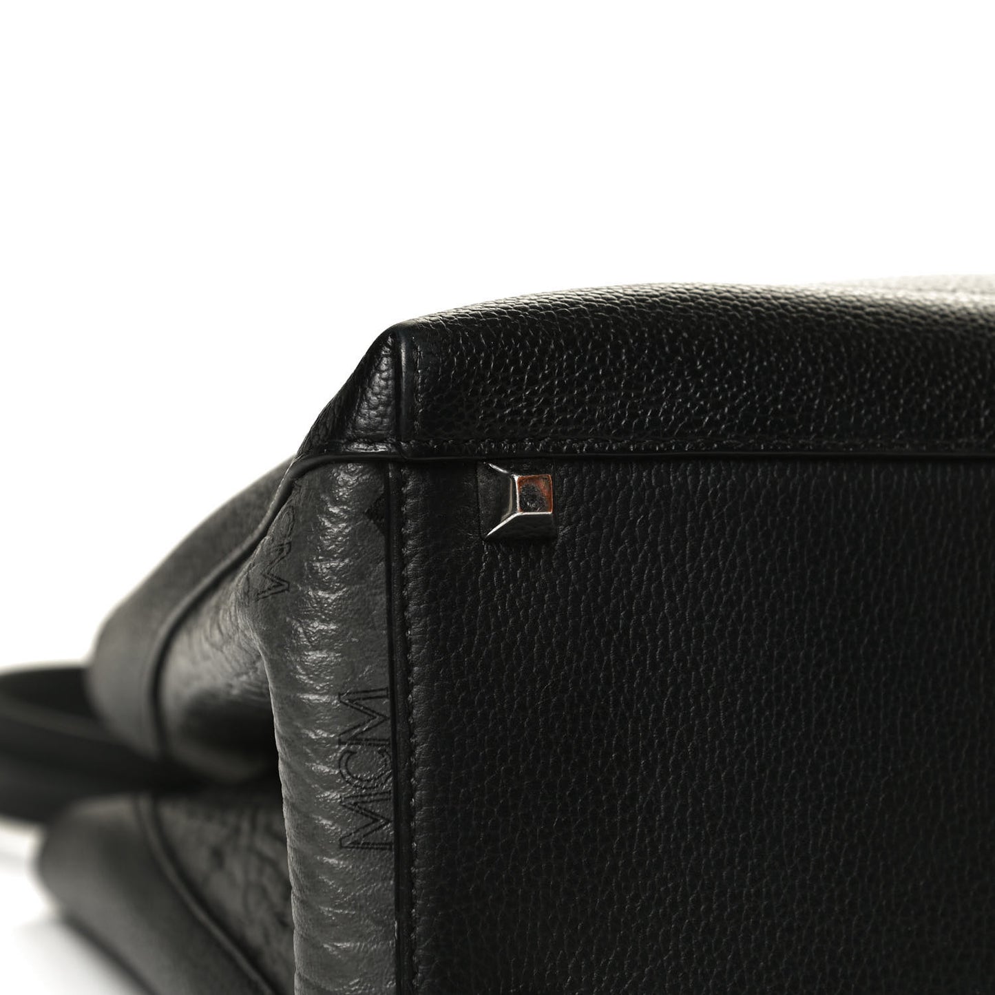 Grained Calfskin Visetos Medium Sarah Hobo Black