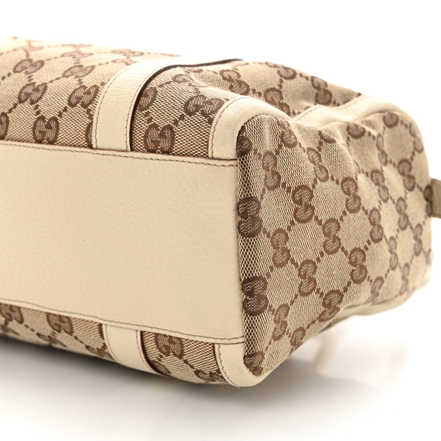 Monogram Small Abbey Boston Off White