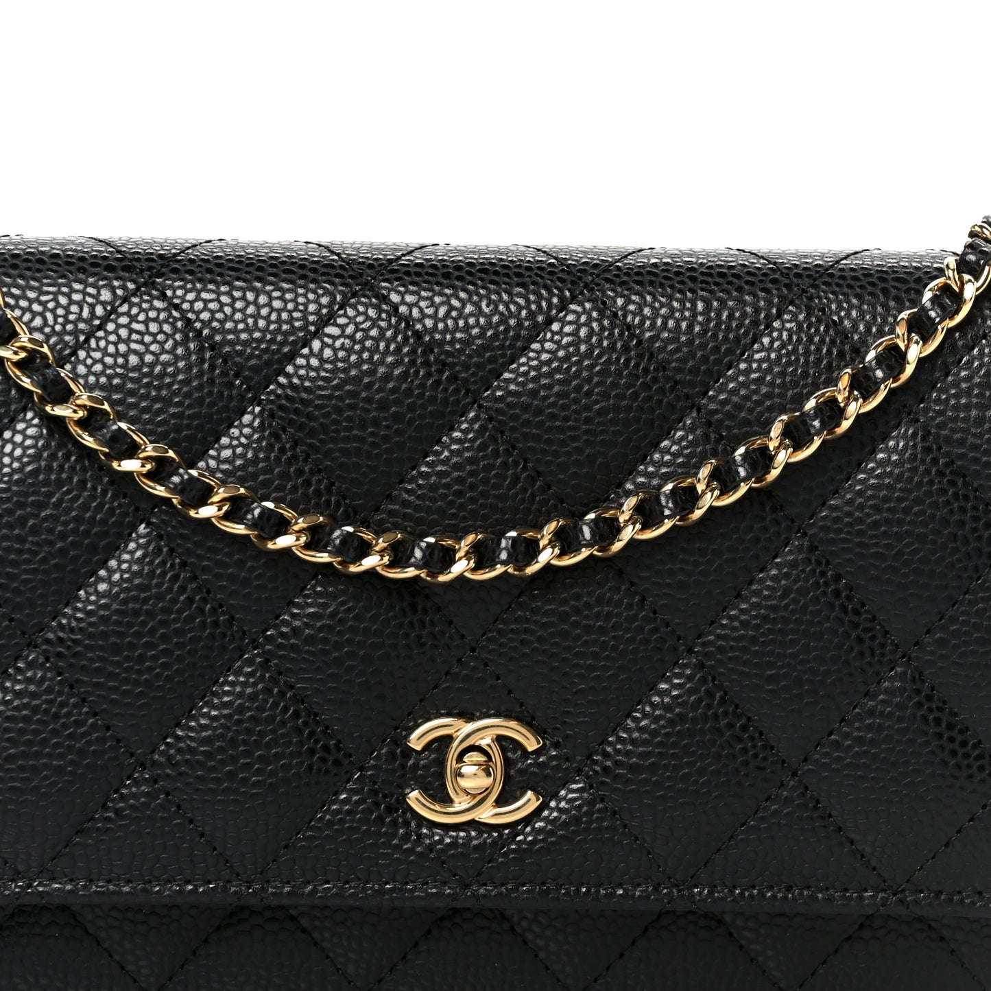 Caviar Quilted CC Turnlock Wallet On Chain WOC Black