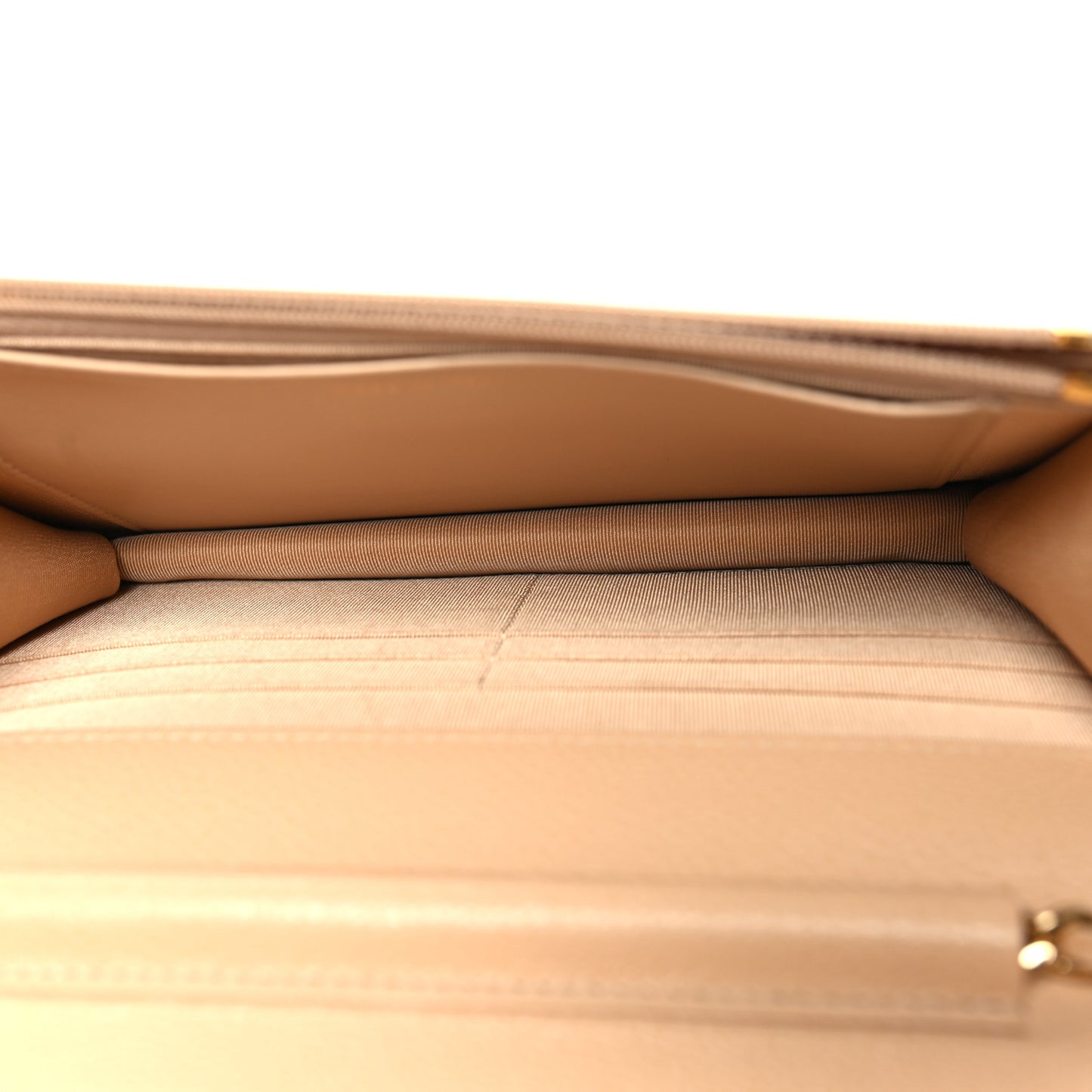 Caviar Quilted Wallet On Chain WOC Beige