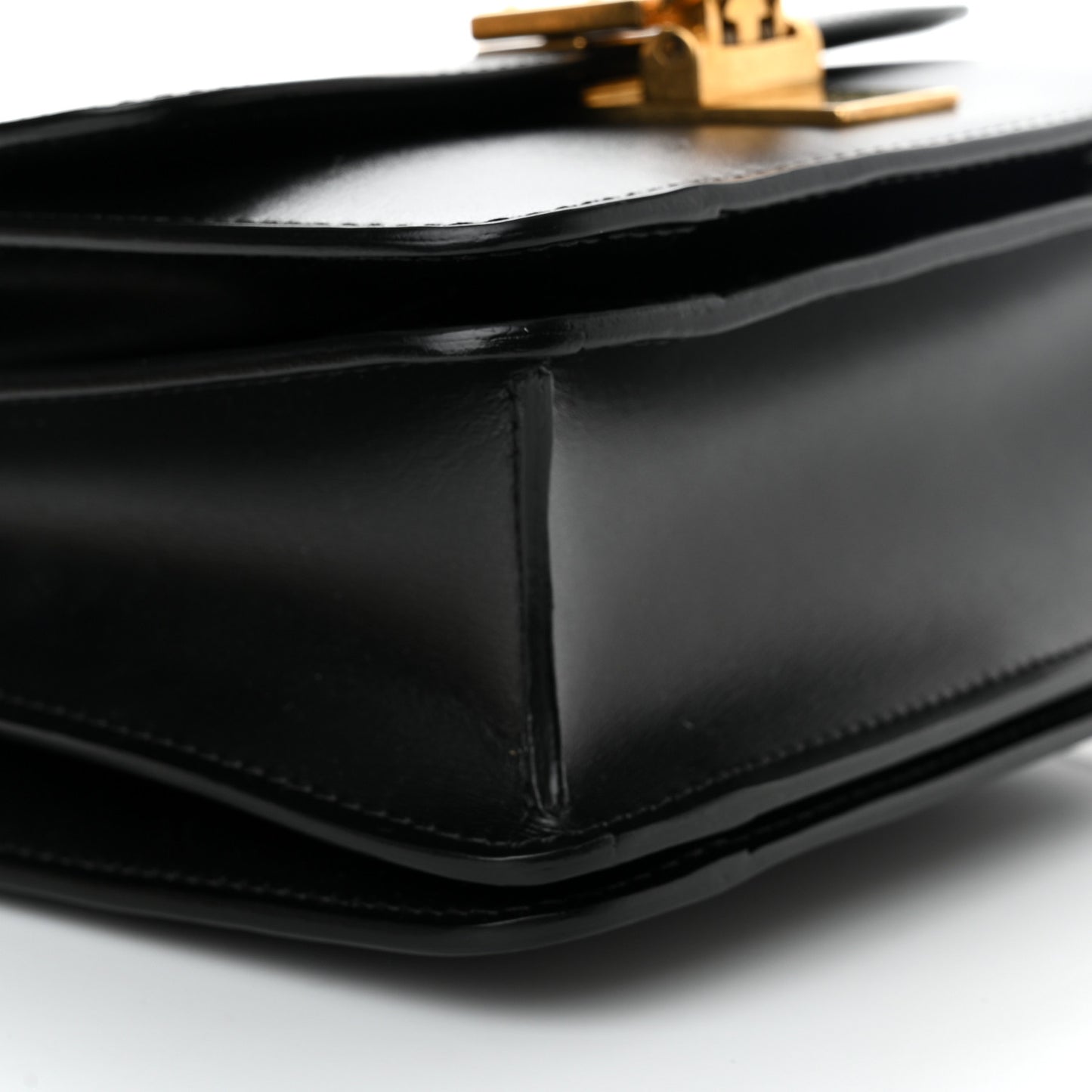 Box Calfskin Small Classic Box Flap Bag Black