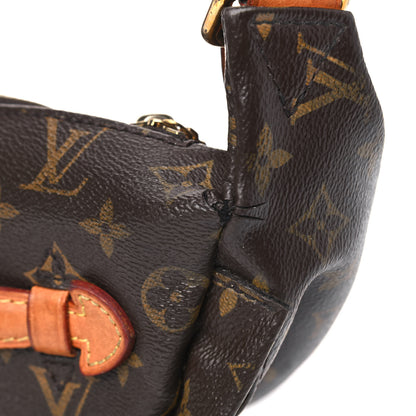 Louis Vuitton Monogram Bumbag 8 of 19