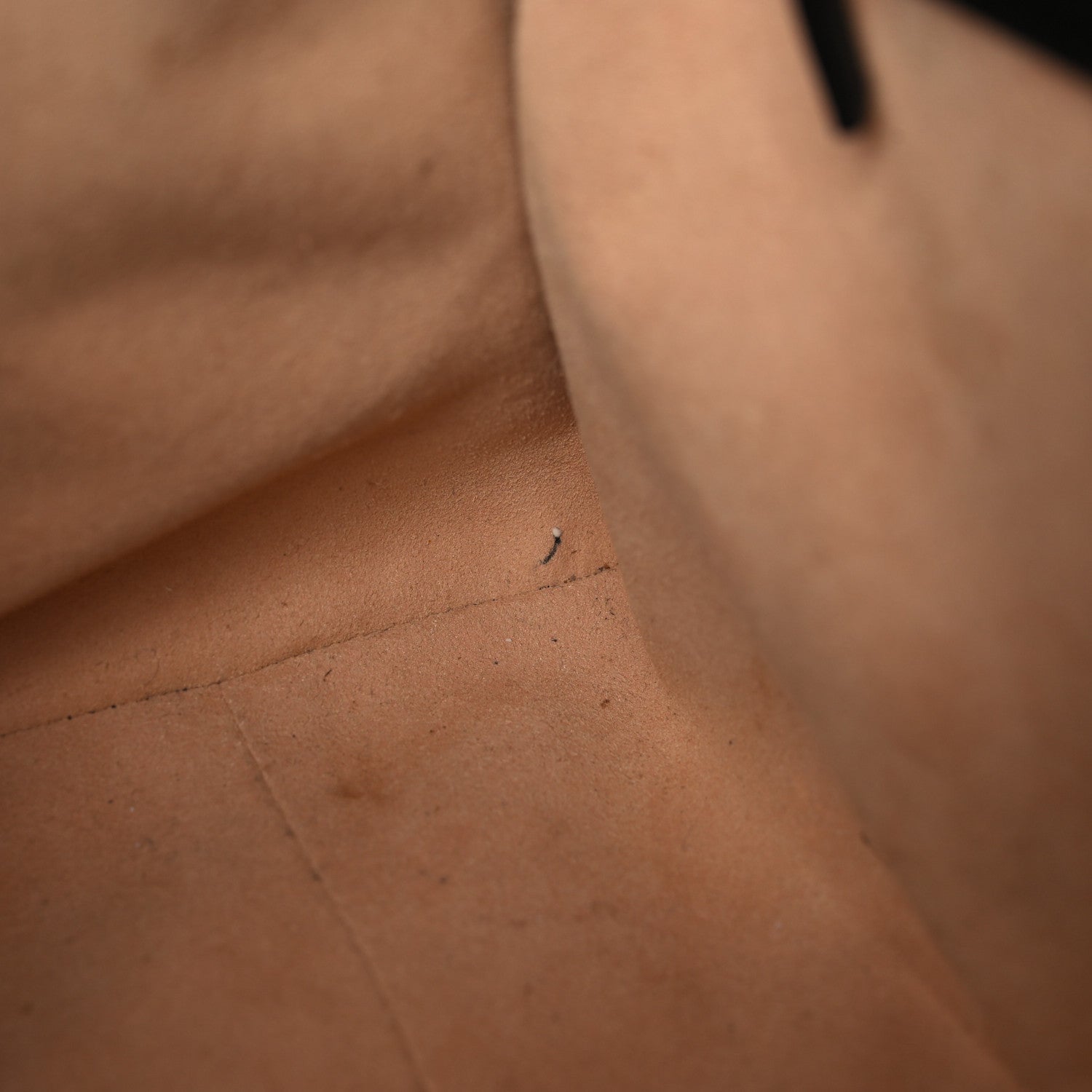 Gucci GG Supreme Monogram Bees Medium Padlock Tote Beige Oro Black 13 of 16