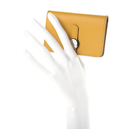 Hermes Evercolor Dogon Card Case Jaune Ambre 2 of 7