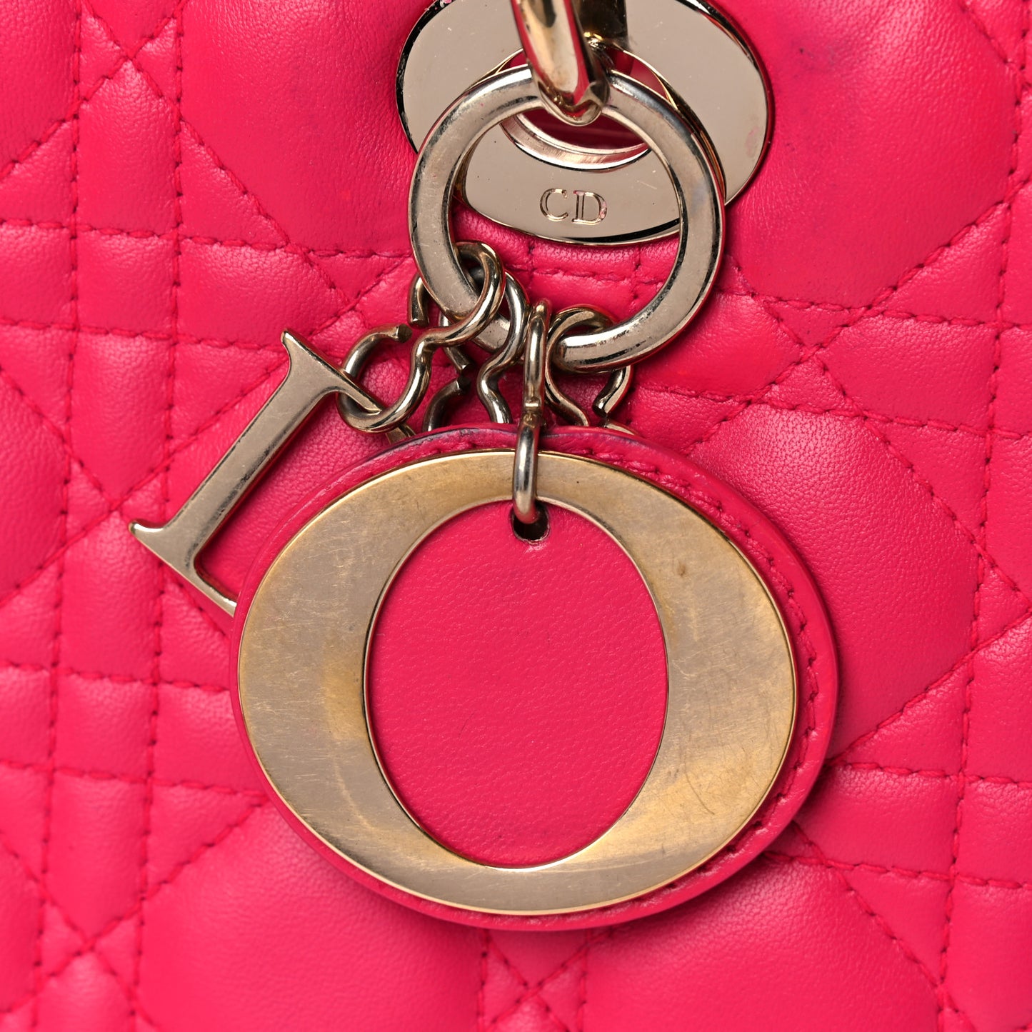 Lambskin Cannage Medium Lady Dior Fuchsia