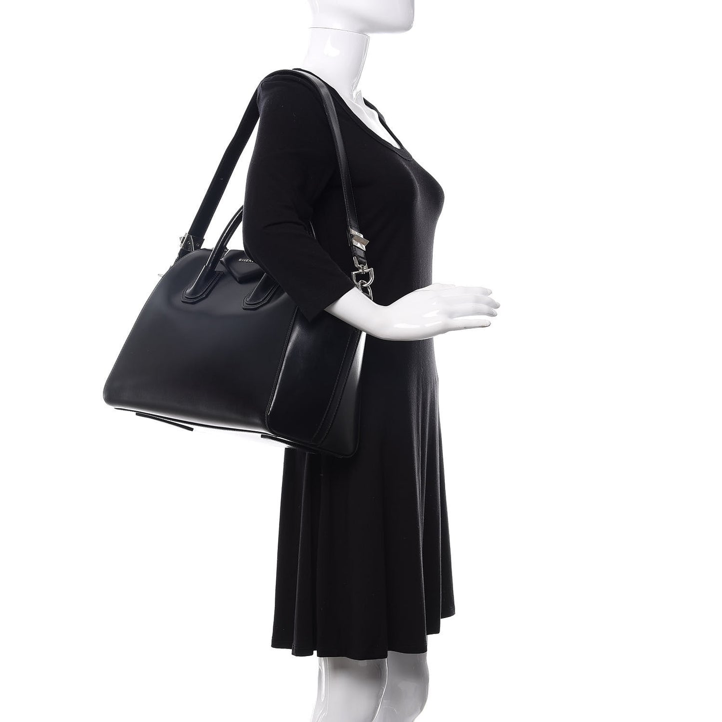 Shiny Lord Calfskin Medium Antigona Black