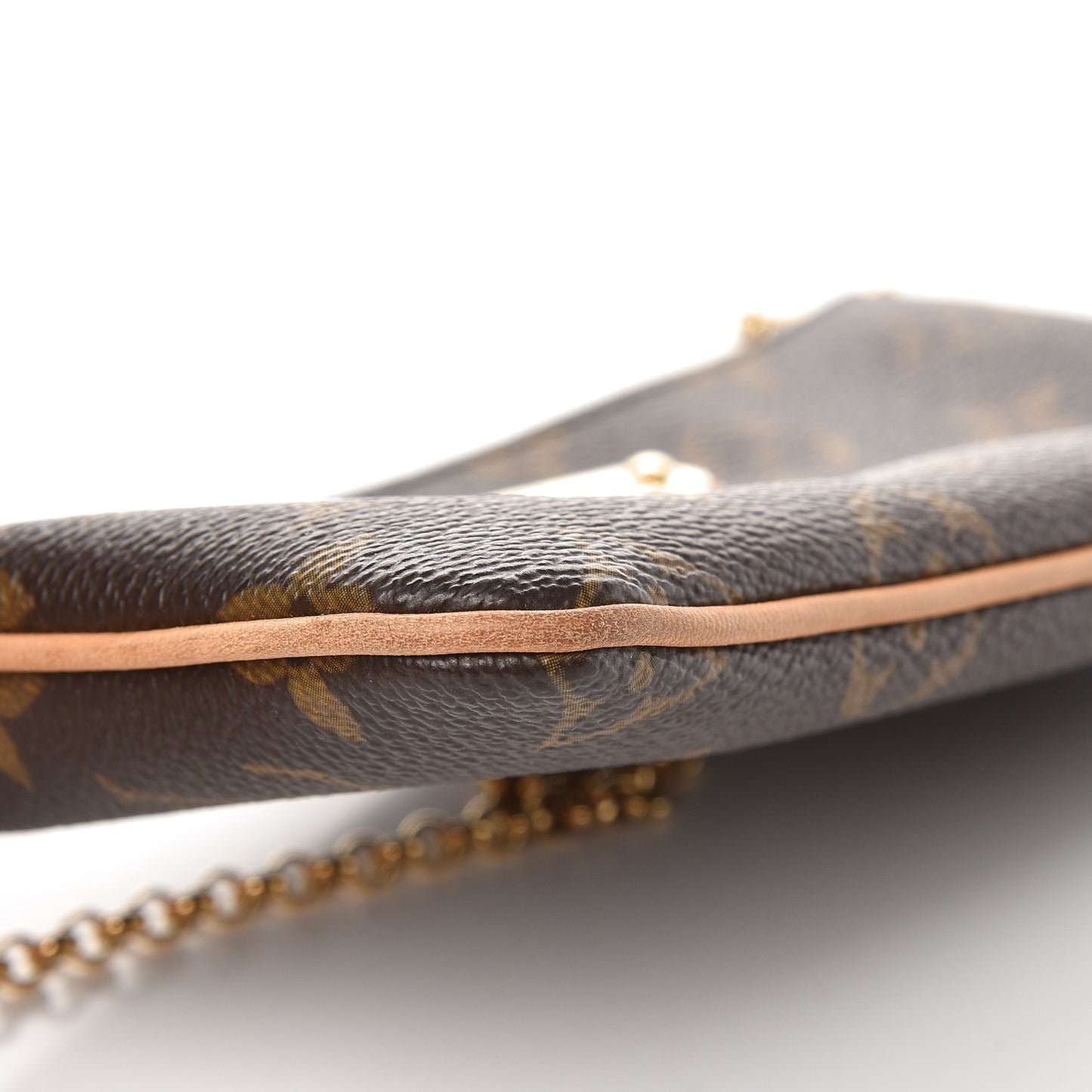 Monogram Pochette Milla MM