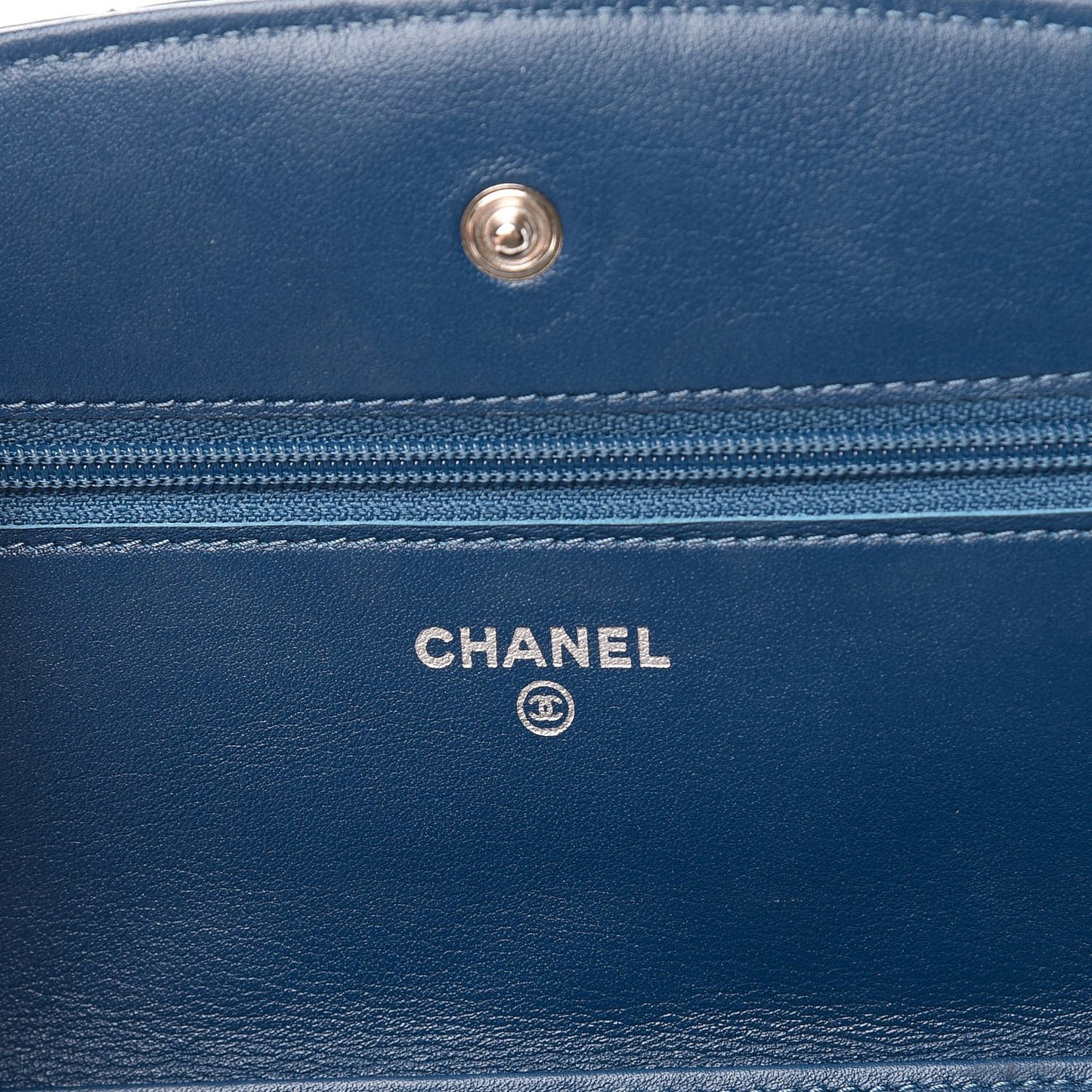 Patent Quilted Brilliant Wallet On Chain WOC Blue