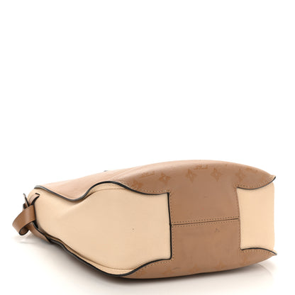 Louis Vuitton Cuir Plume Cuir Ecume Very Hobo Sesame Creme 4 of 10