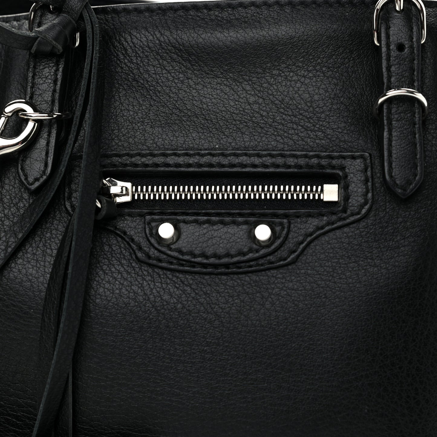 Veau Papier A6 Zip Around Tote Black