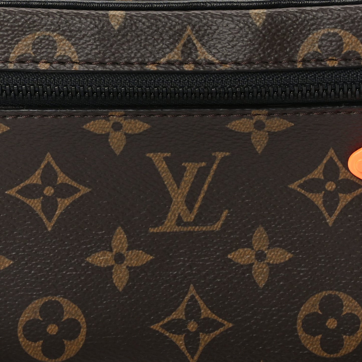 Monogram Solar Ray Pochette Volga
