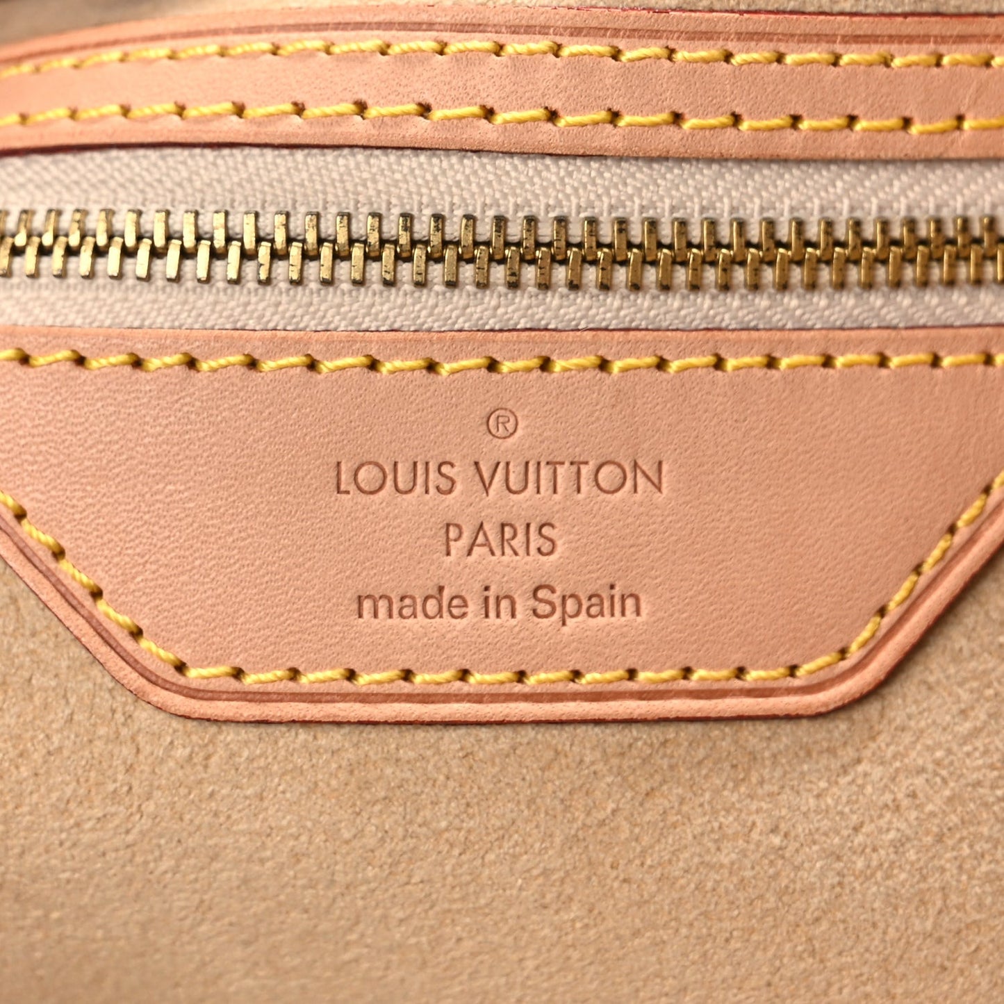 Damier Azur Hampstead MM