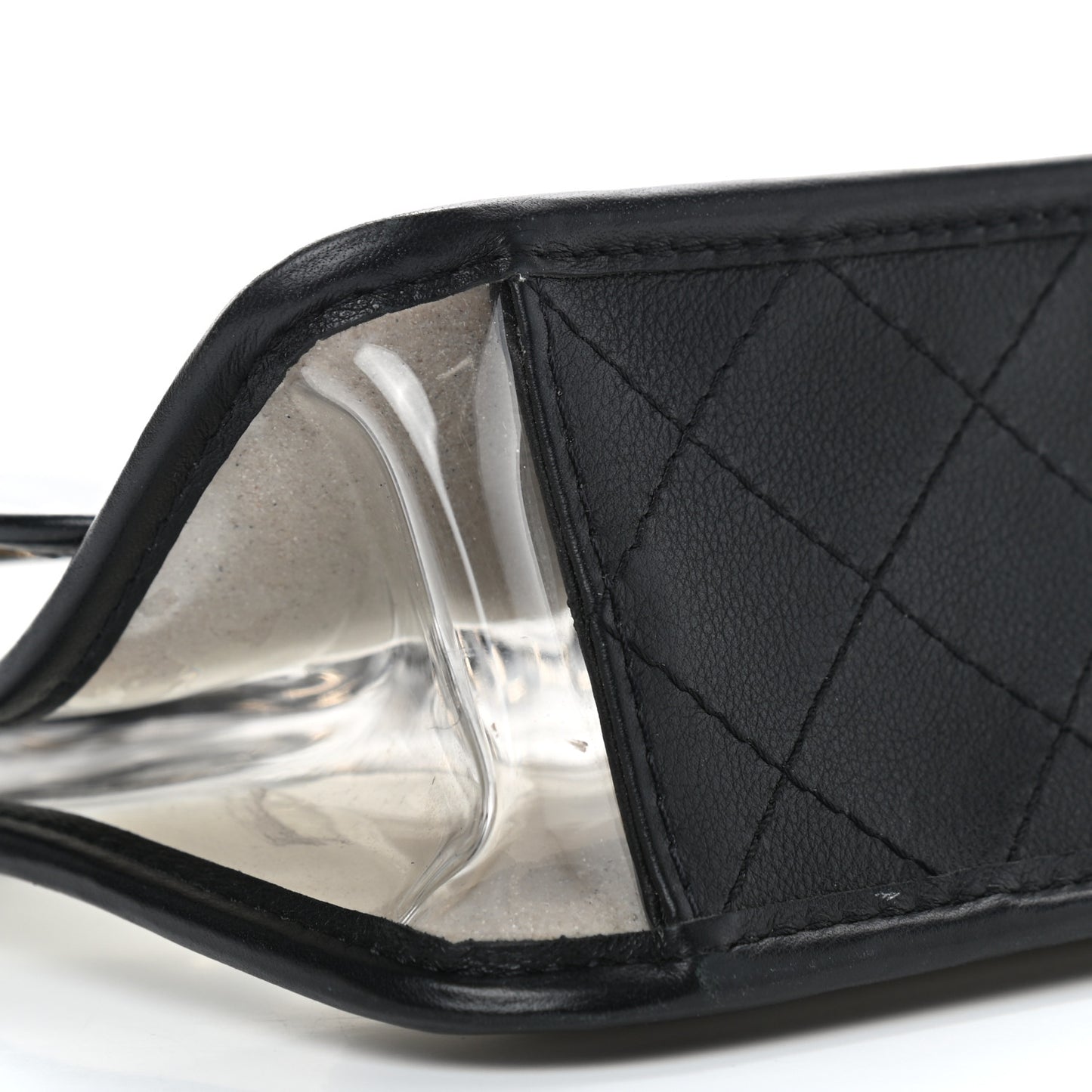 Lambskin PVC Medium Coco Sand Flap Black