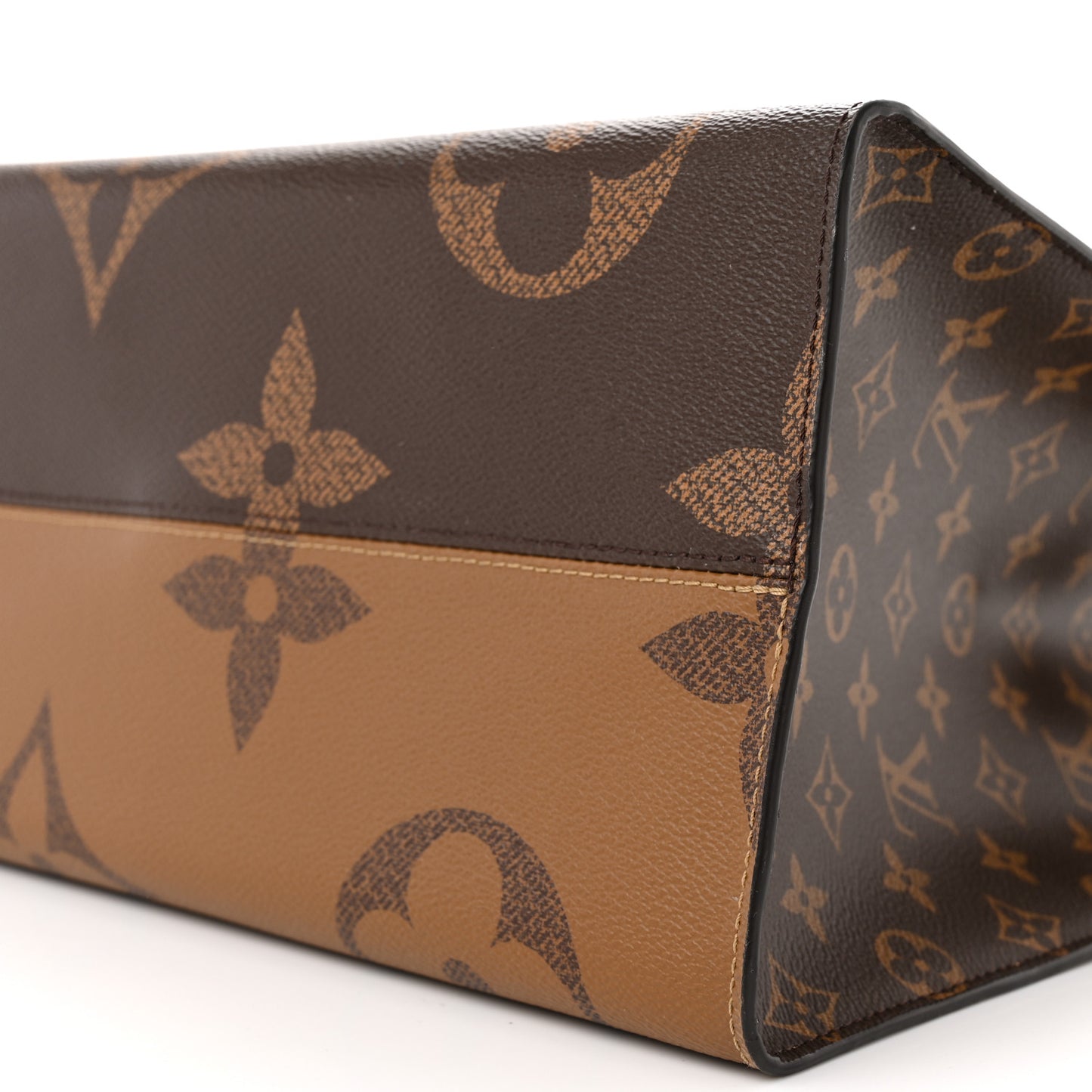 Reverse Monogram Giant Onthego GM