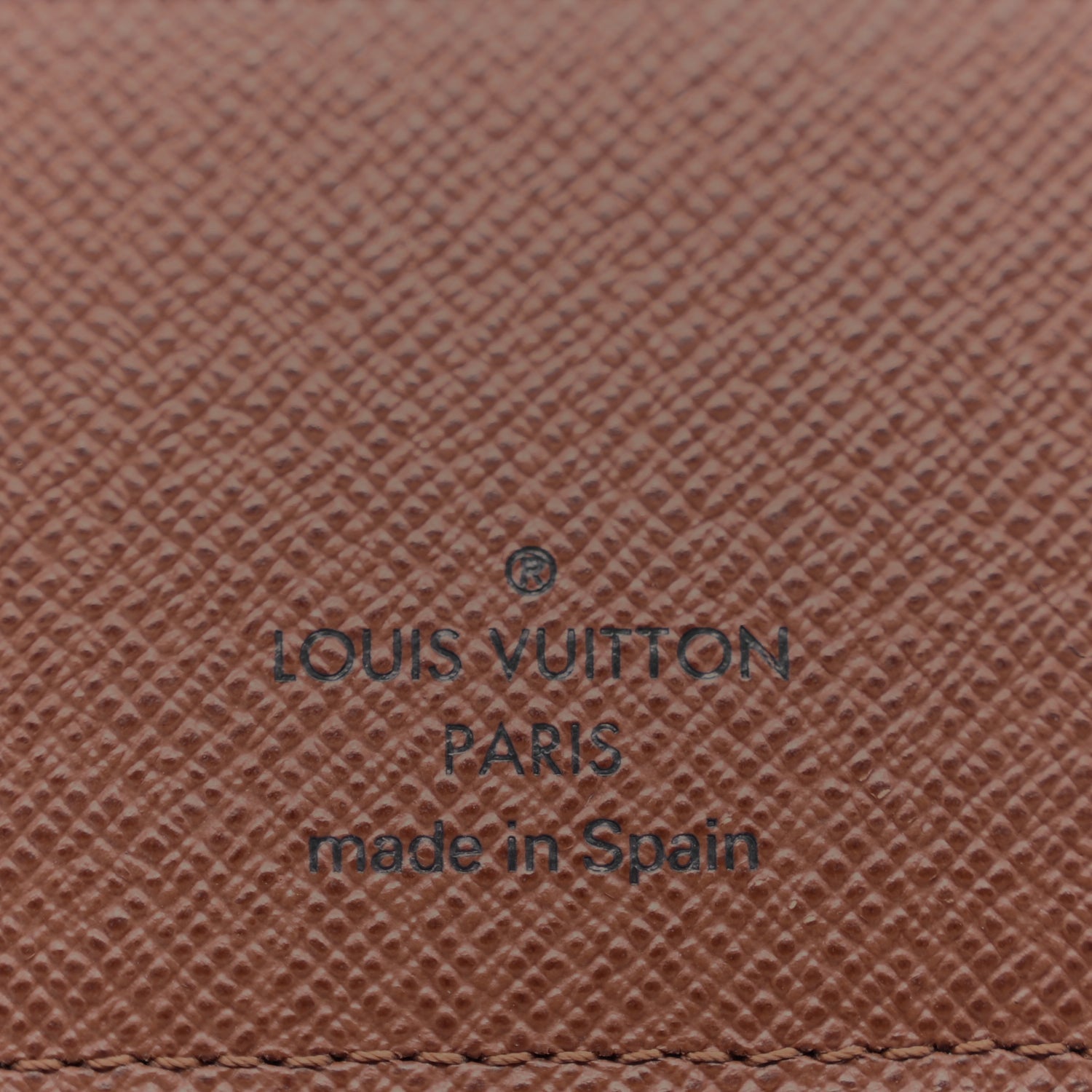 Louis Vuitton Zippy Wallet 6 of 7