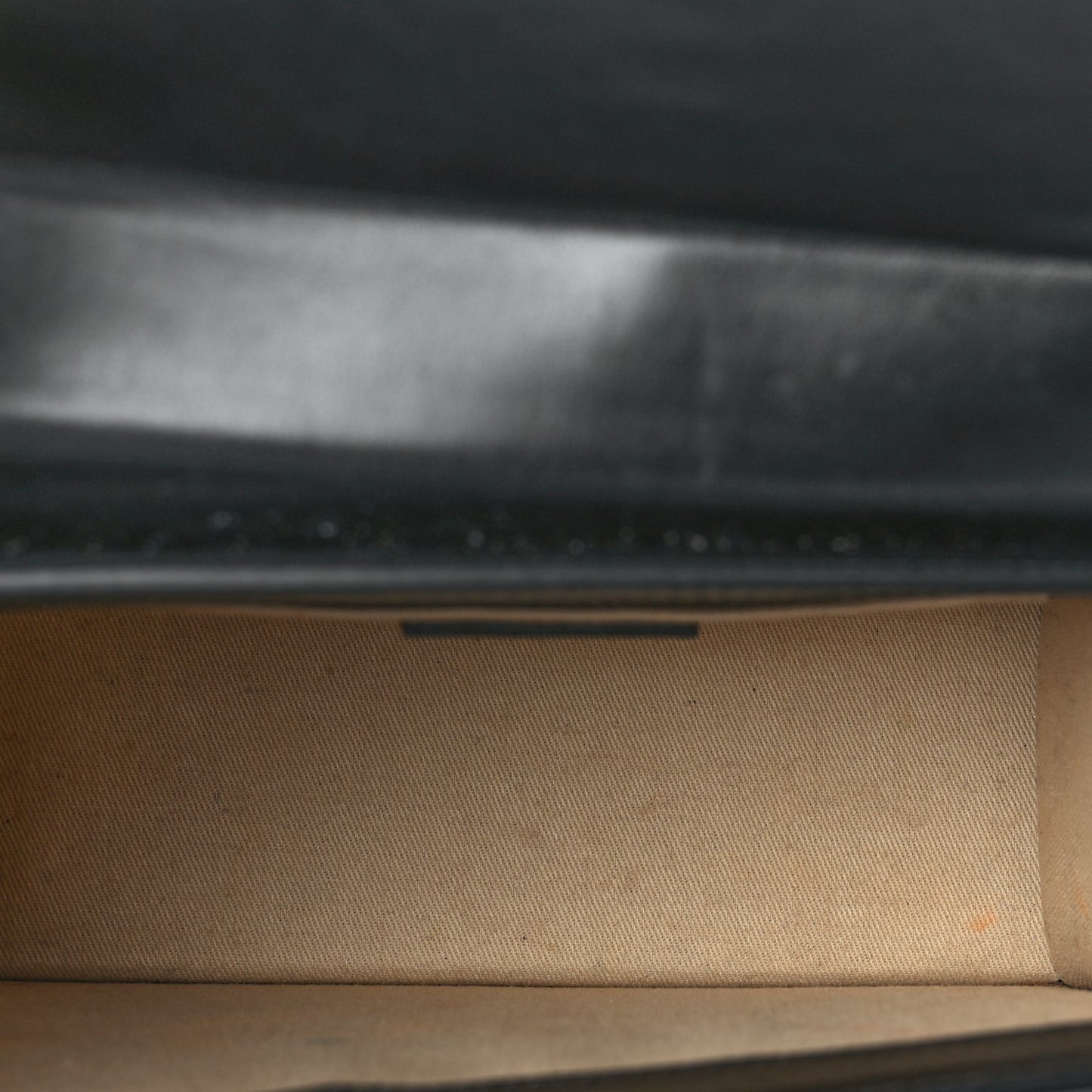 Smooth Calfskin Le Grand Chiquito Black