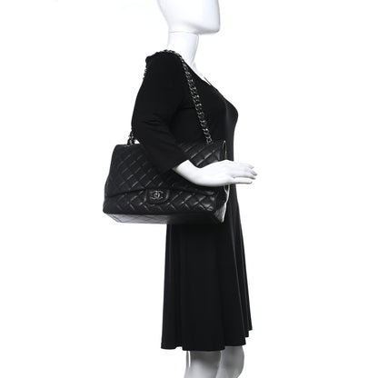 Chanel Caviar Quilted Maxi Single Flap Black 2 of 11