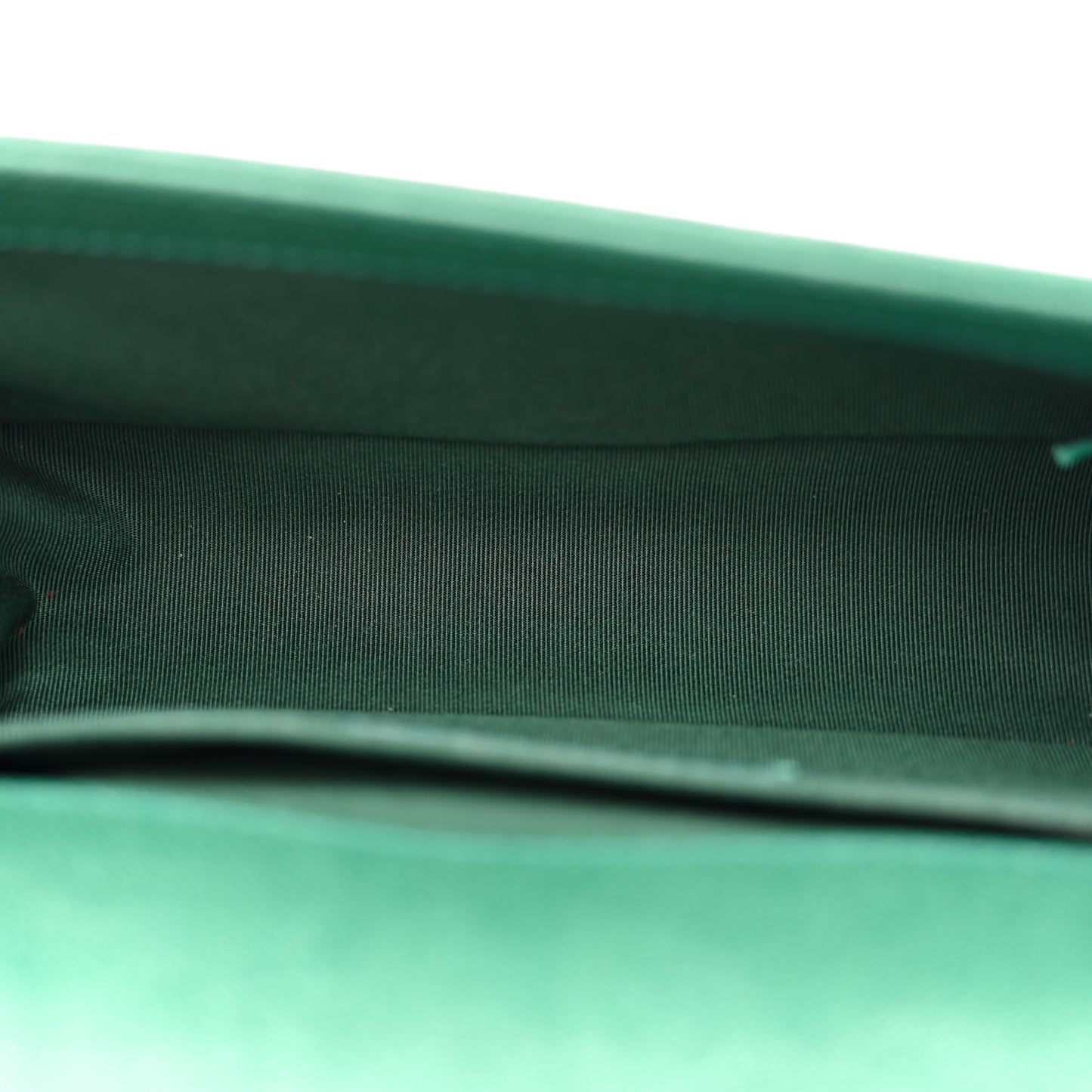 Caviar Quilted Small Boy Flap Green