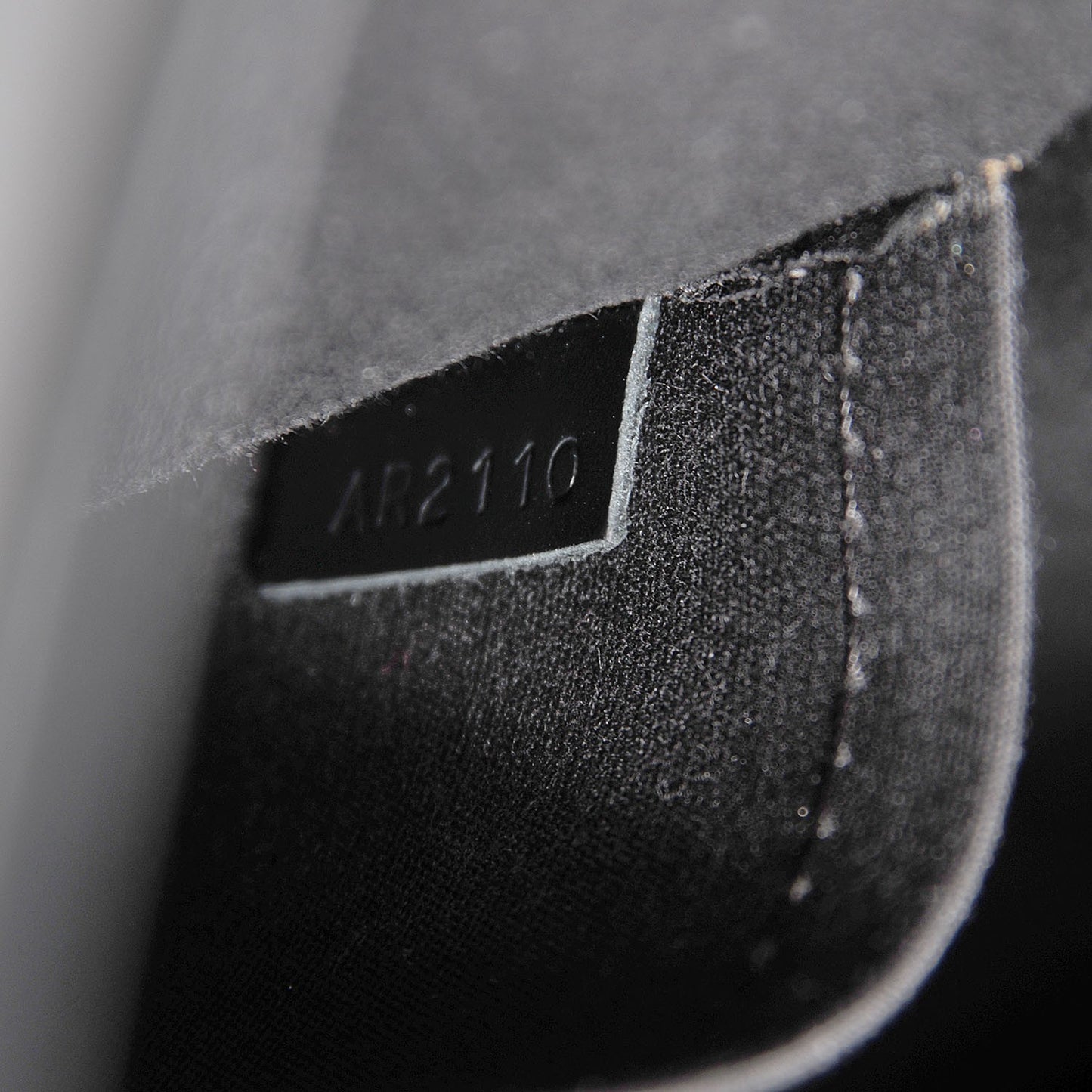 Epi Madeleine GM Black