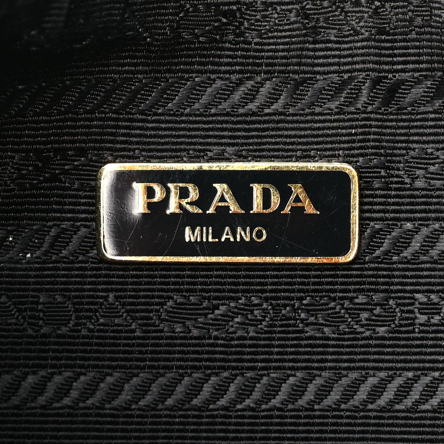 Saffiano Lux Re-Edition 2005 Shoulder Bag Black