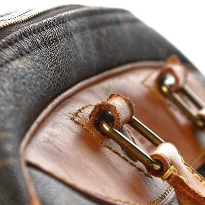 Louis Vuitton Monogram Evasion Sports Bag 22 of 24