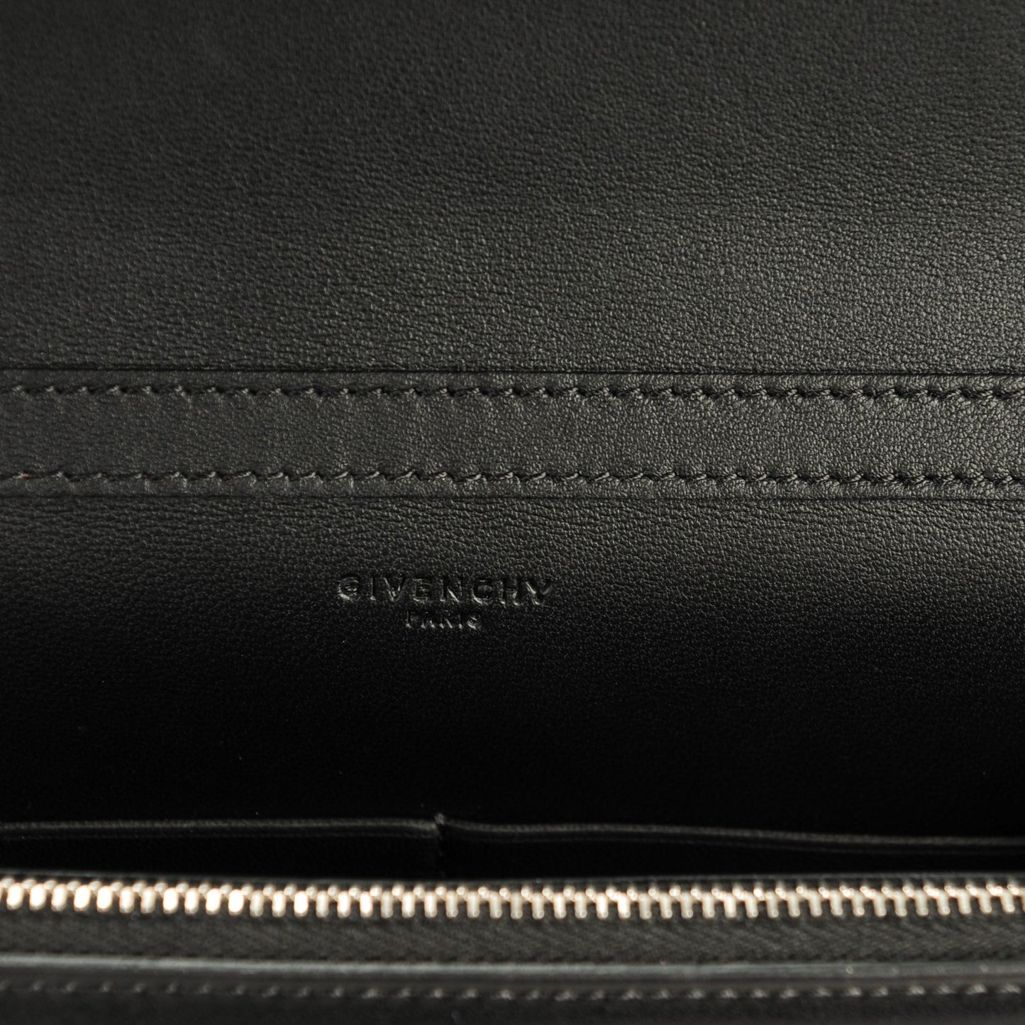 Calfskin Star Pandora Chain Wallet Black