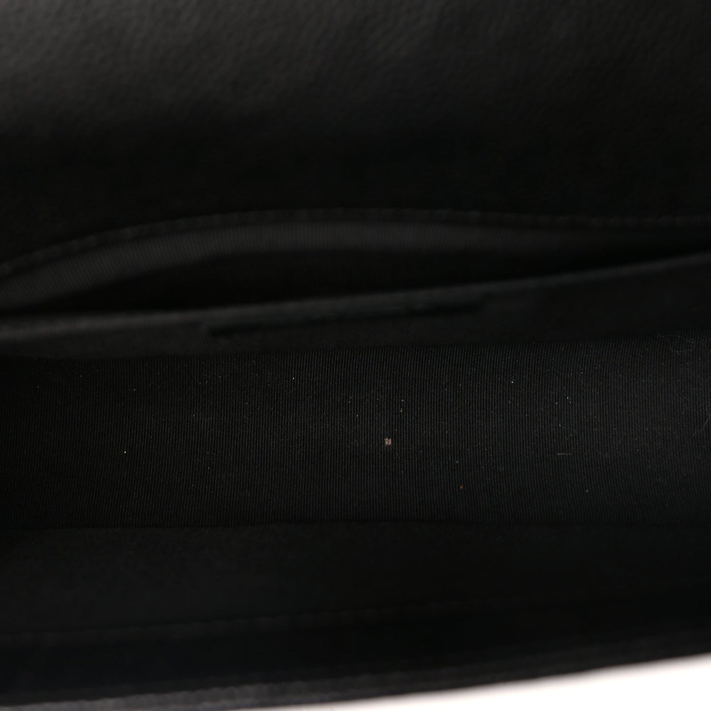 Caviar Quilted Medium Boy Flap  Black