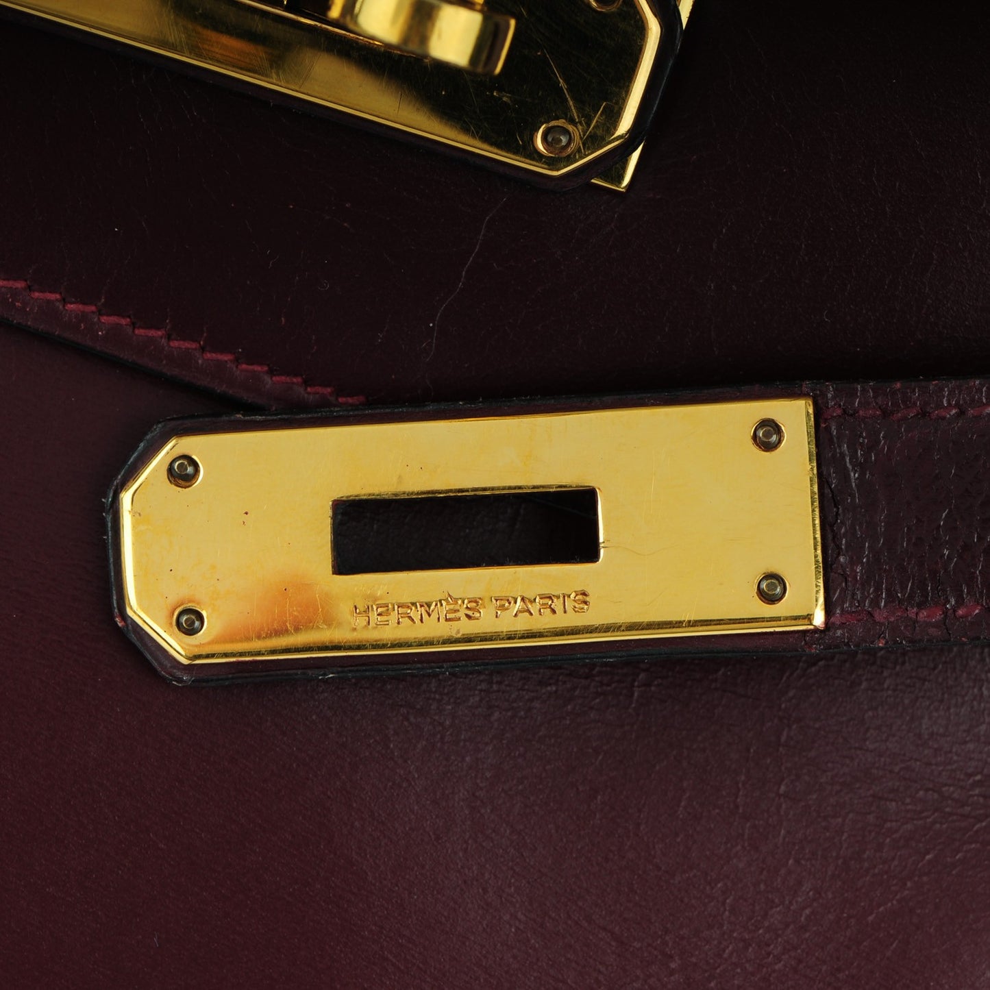 Box Kelly Retourne 28 Rouge H