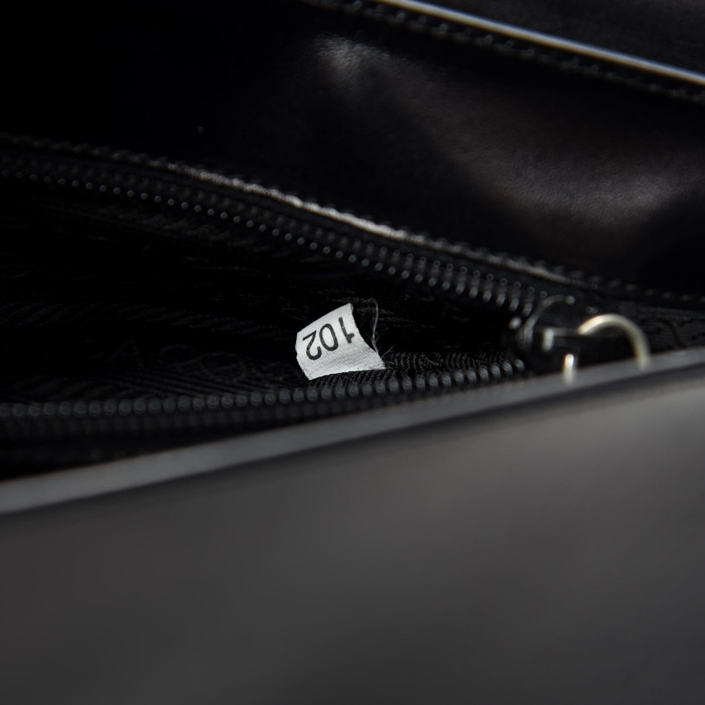 Spazzolato Shoulder Bag Black