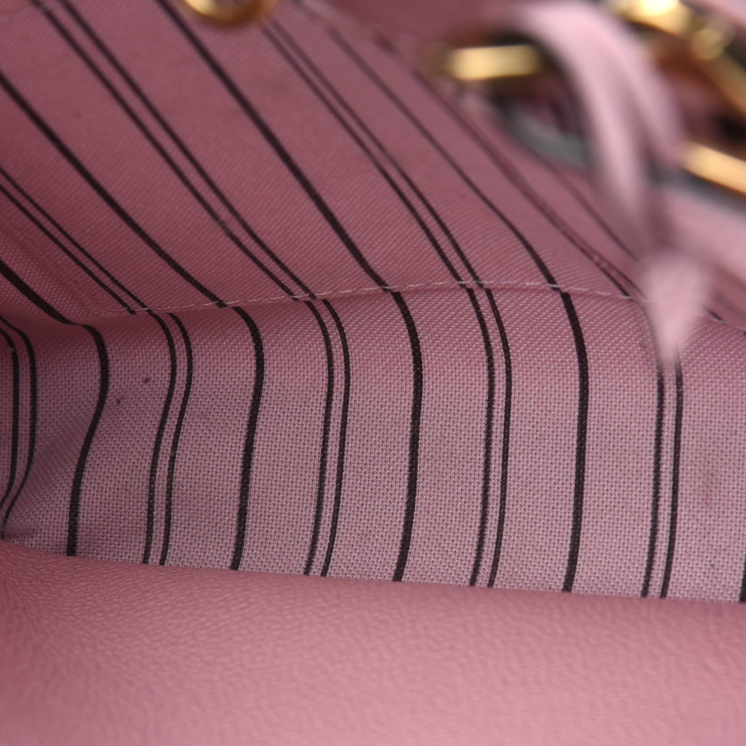 Louis Vuitton Empreinte Montaigne BB Rose Ballerine 5 of 6