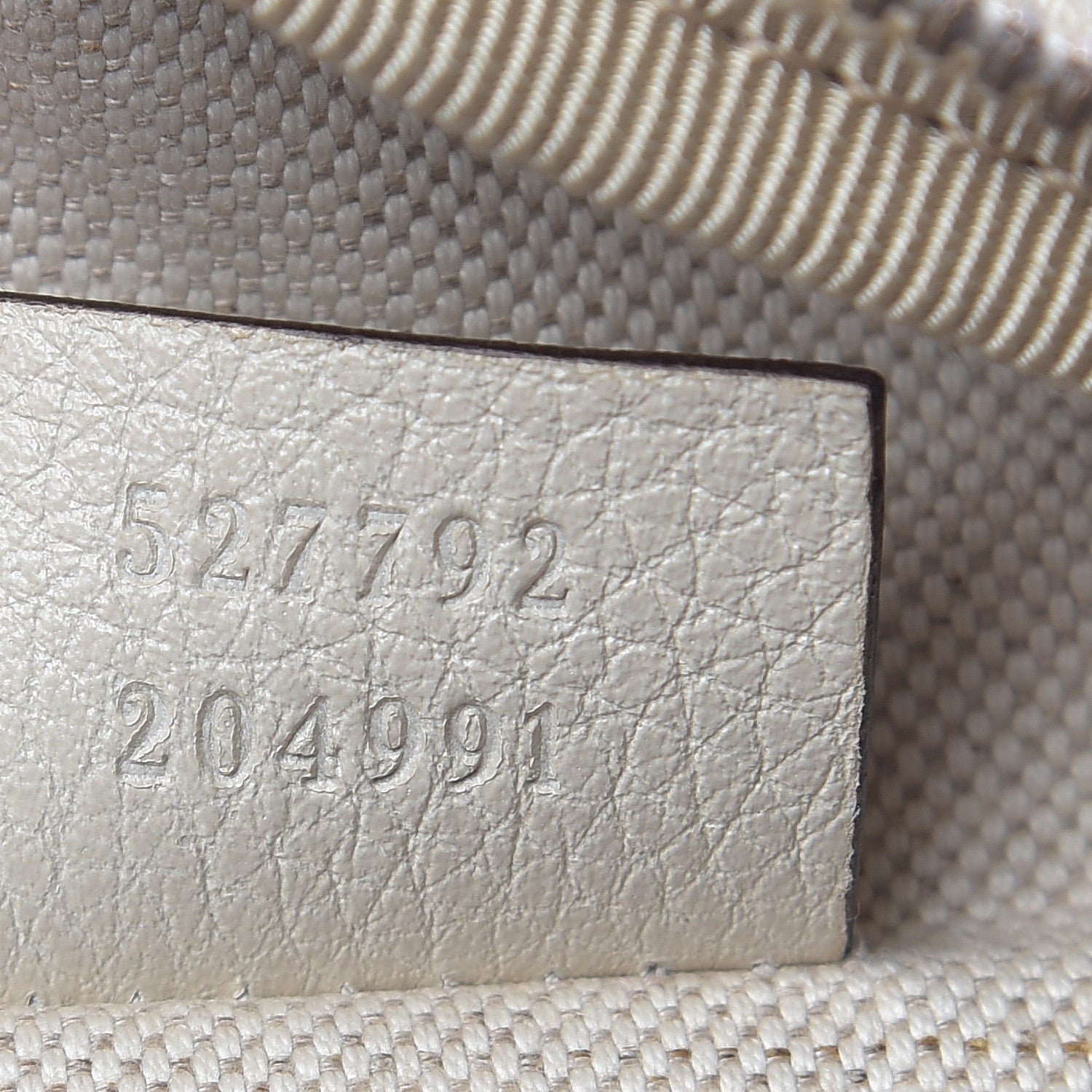 Gucci Grained Calfskin Small Logo Belt Bag White 7 of 9