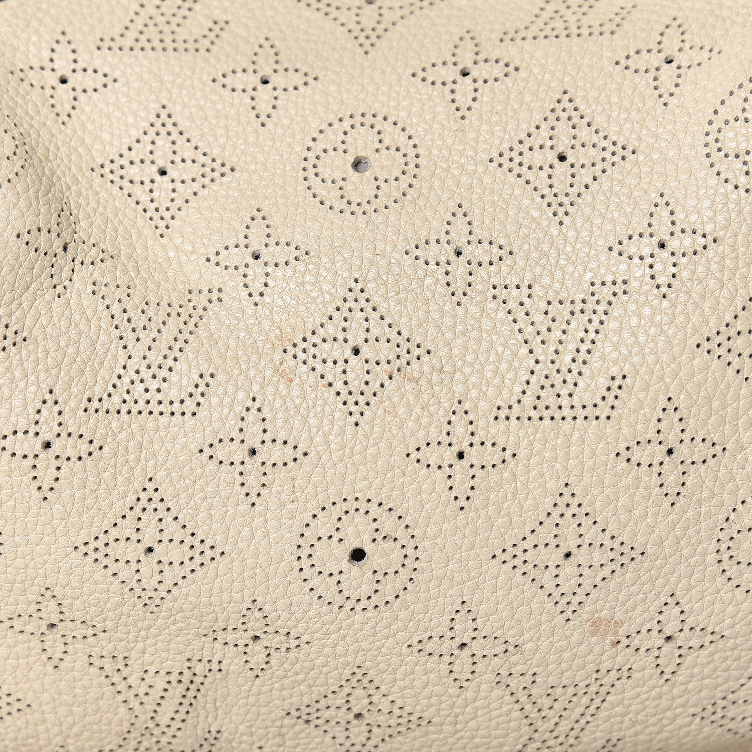 Louis Vuitton Mahina Stellar PM Ivory 17 of 24