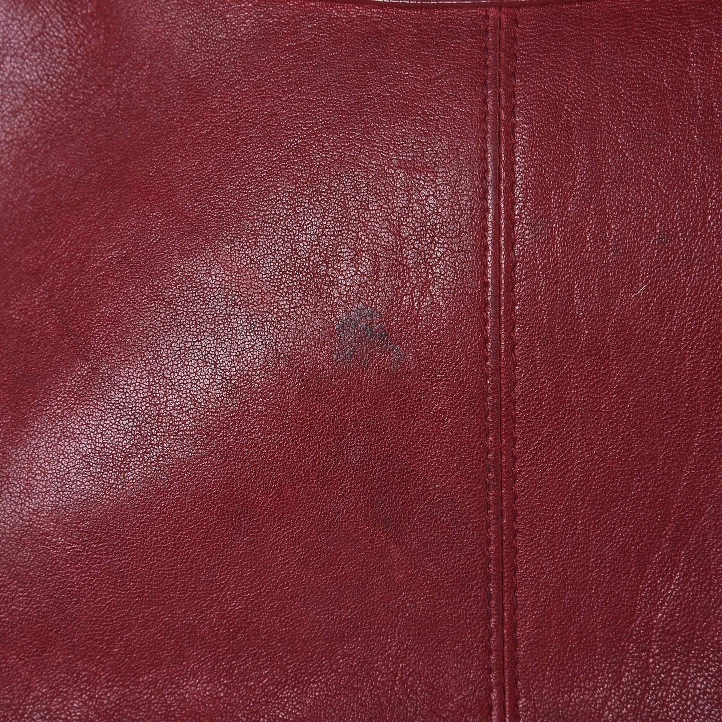 Calfskin De Manta Clutch Red