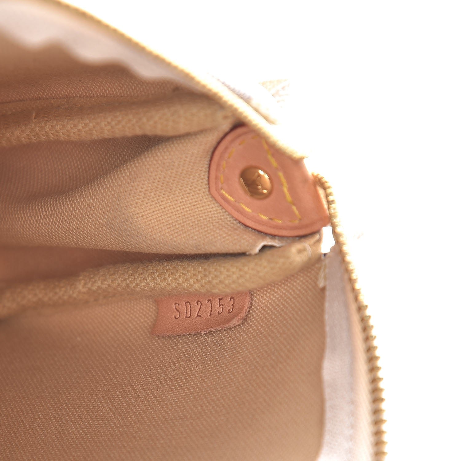 Louis Vuitton Damier Azur Eva Clutch 8 of 9