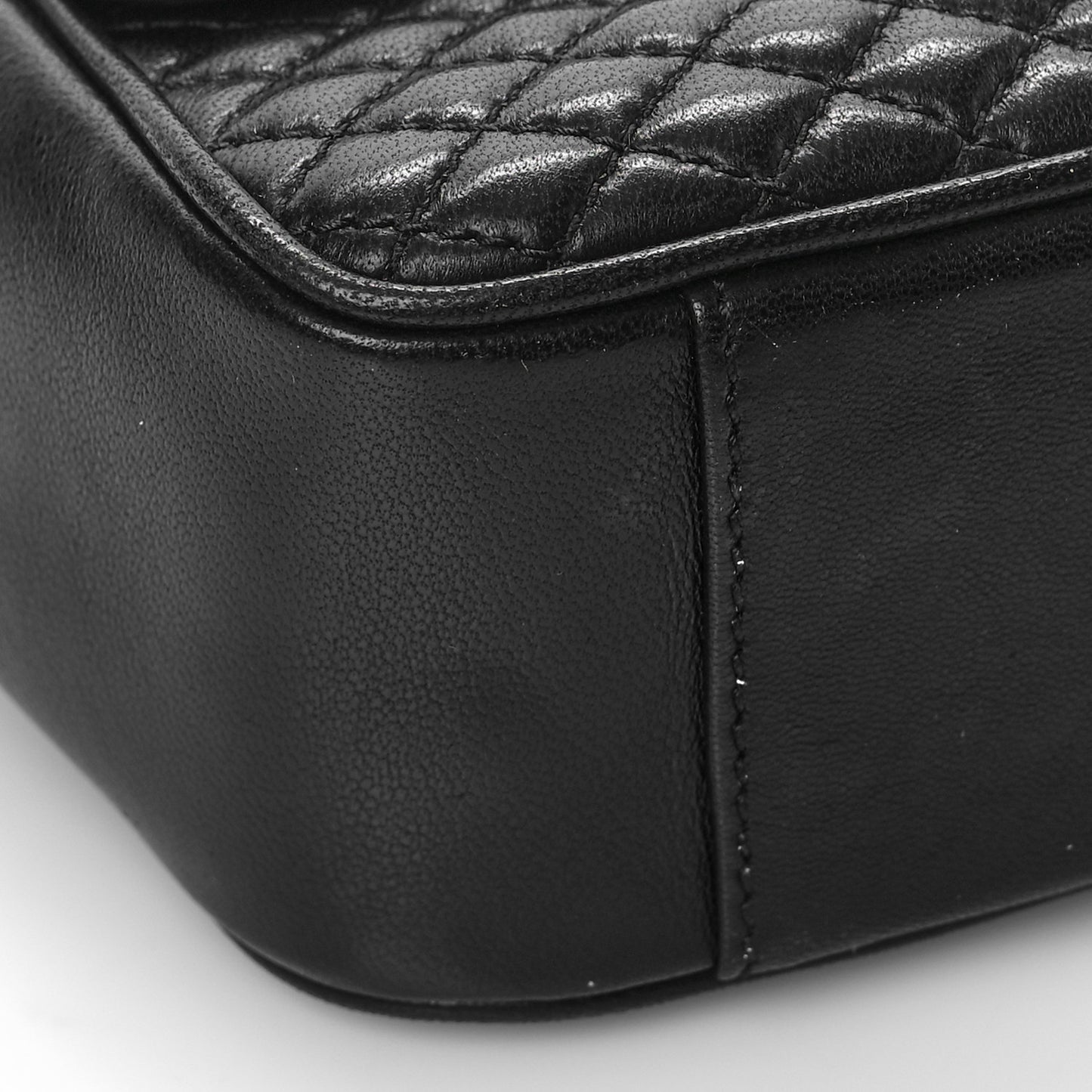Lambskin Quilted Victoire Shoulder Bag Black