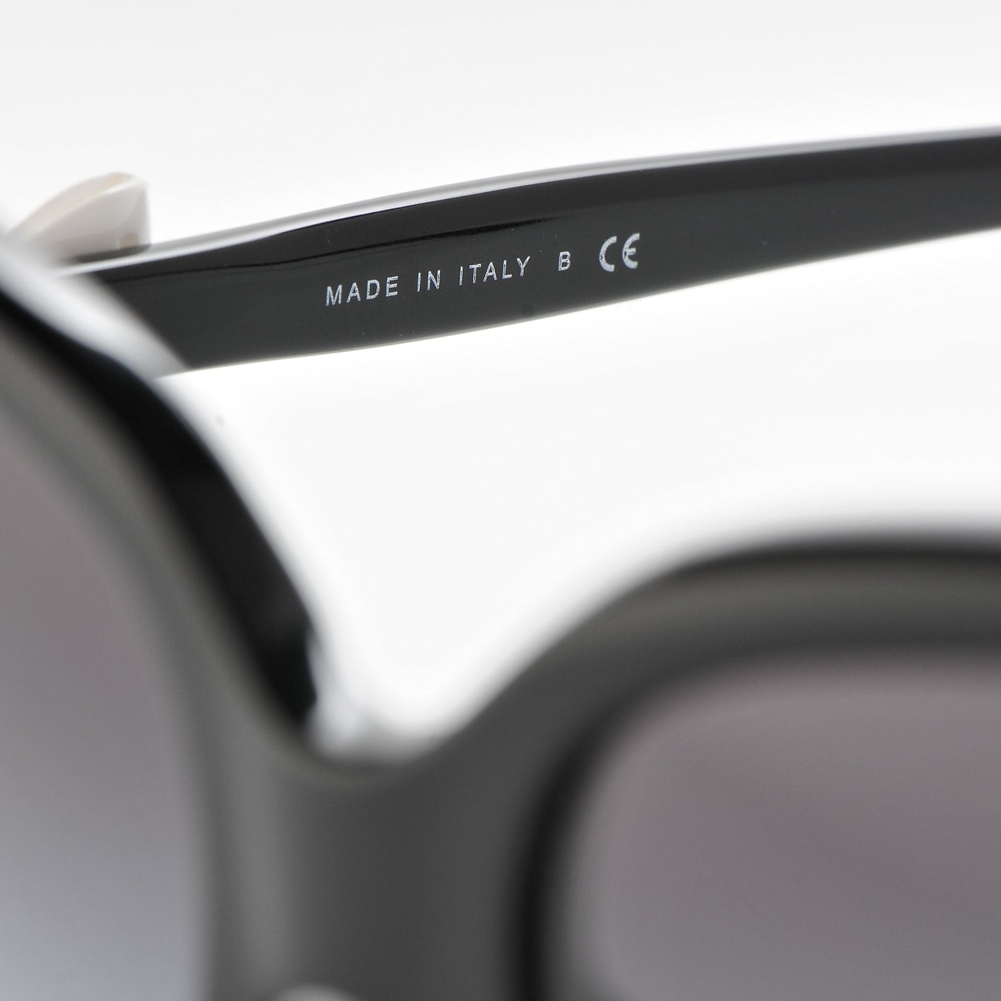 CC Bow Sunglasses 5171 Black White