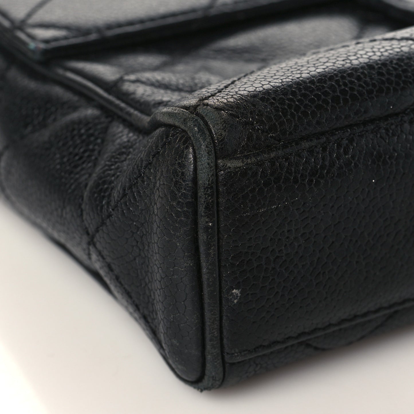 Caviar Quilted Medium Single Flap Black