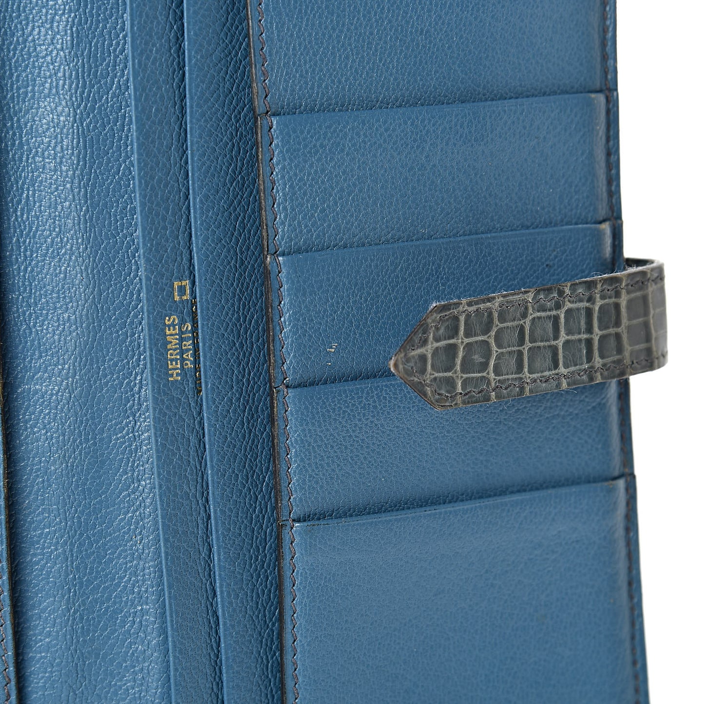 Matte Alligator Bearn Wallet