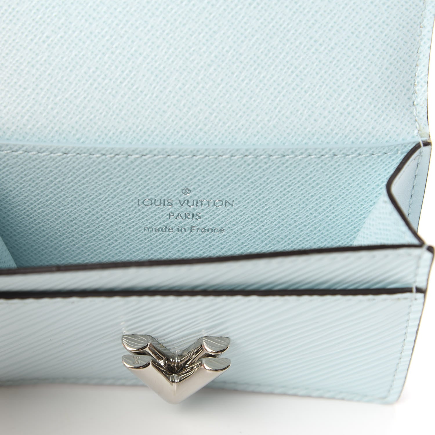 Louis Vuitton Epi Twist Multicartes Seaside 6 of 7