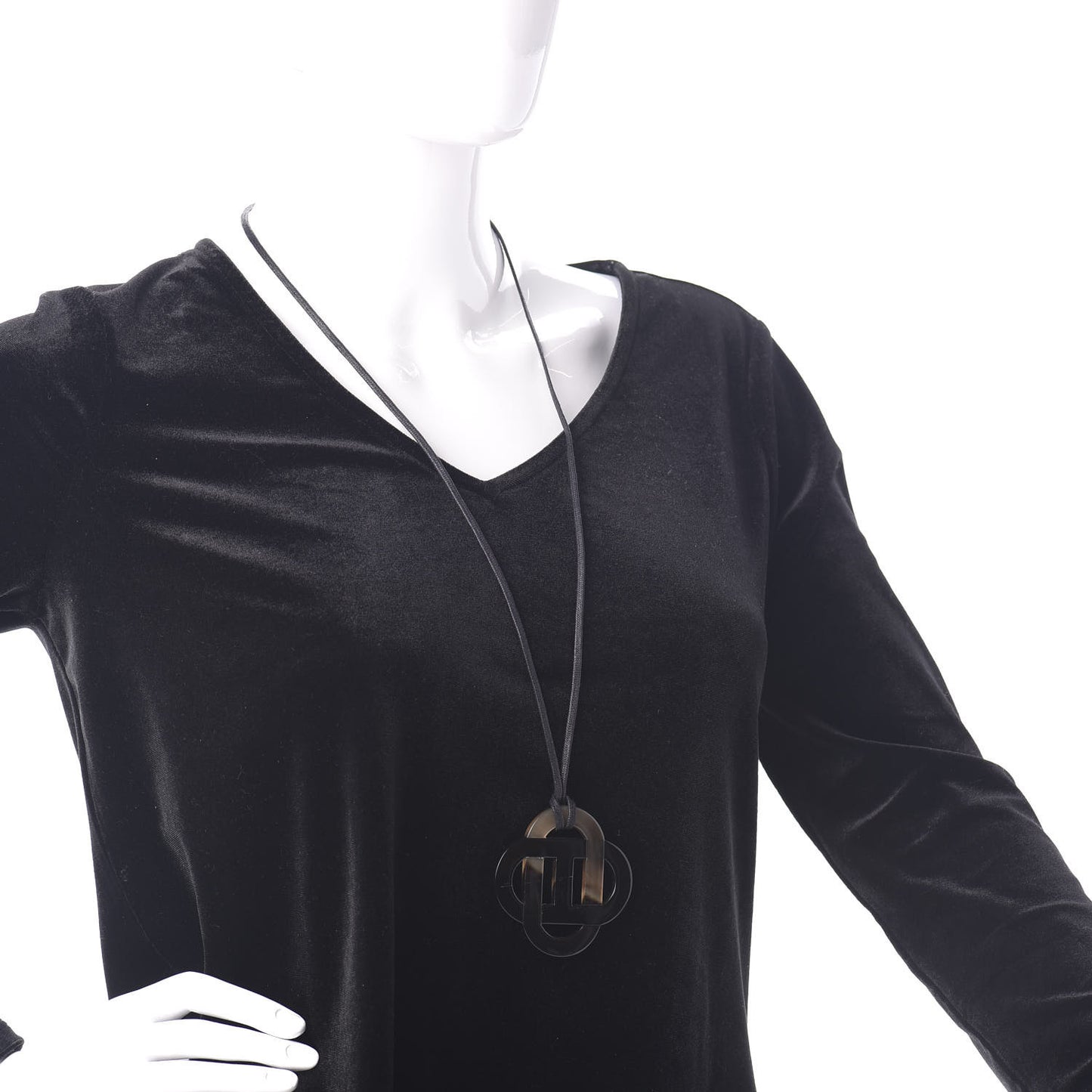 Buffalo Horn Isatis Pendant Necklace