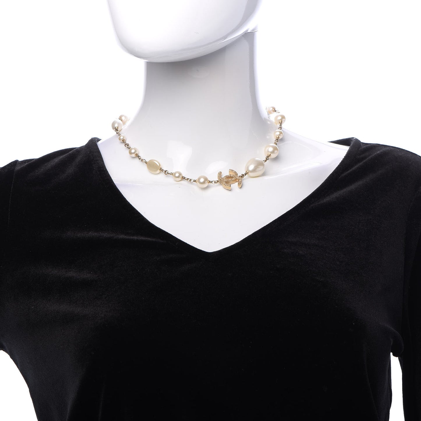 Pearl Precious Symbols CC Short Necklace Gold