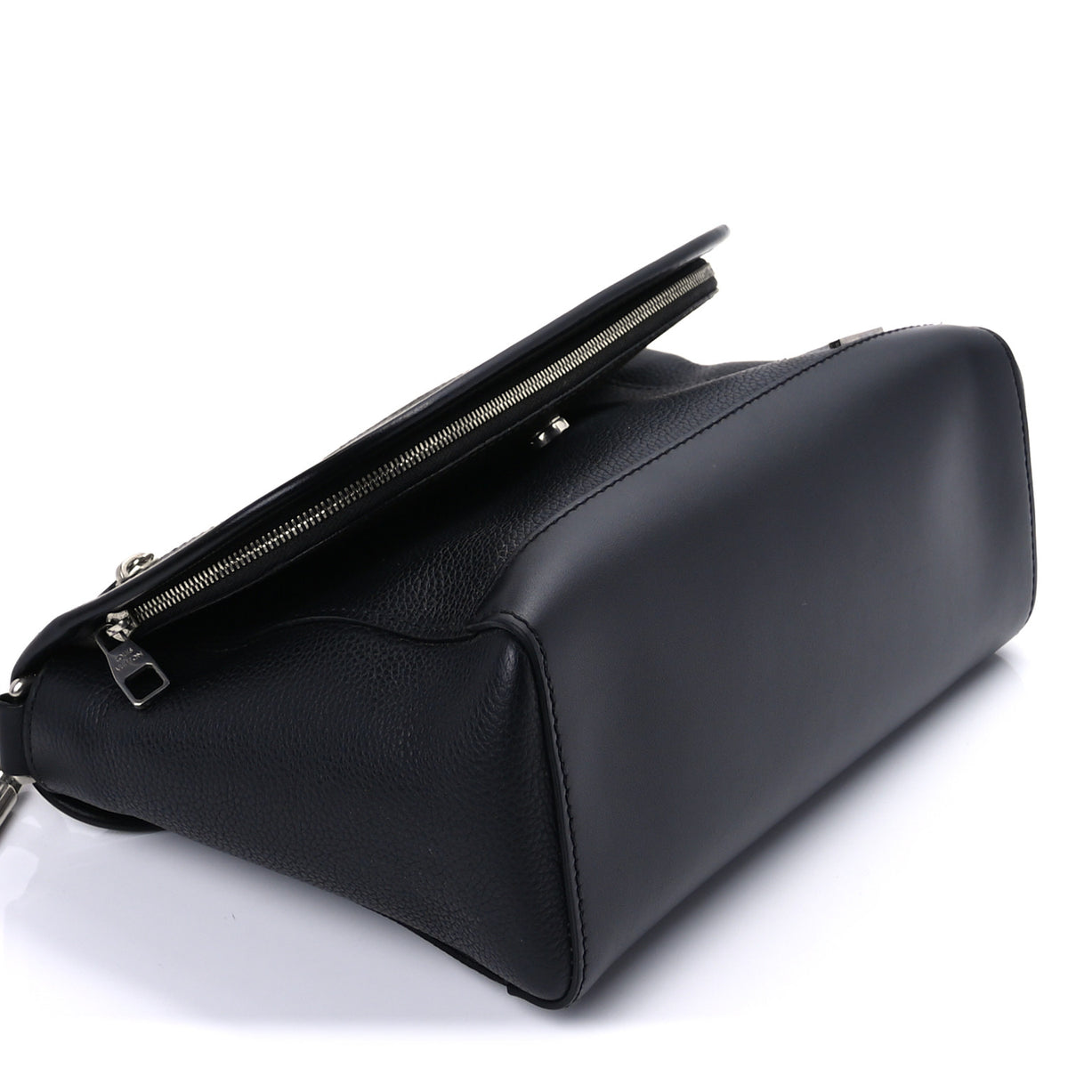 Louis Vuitton Grained Calfskin Monogram Pulse Messenger Khaki Black 7 of 8