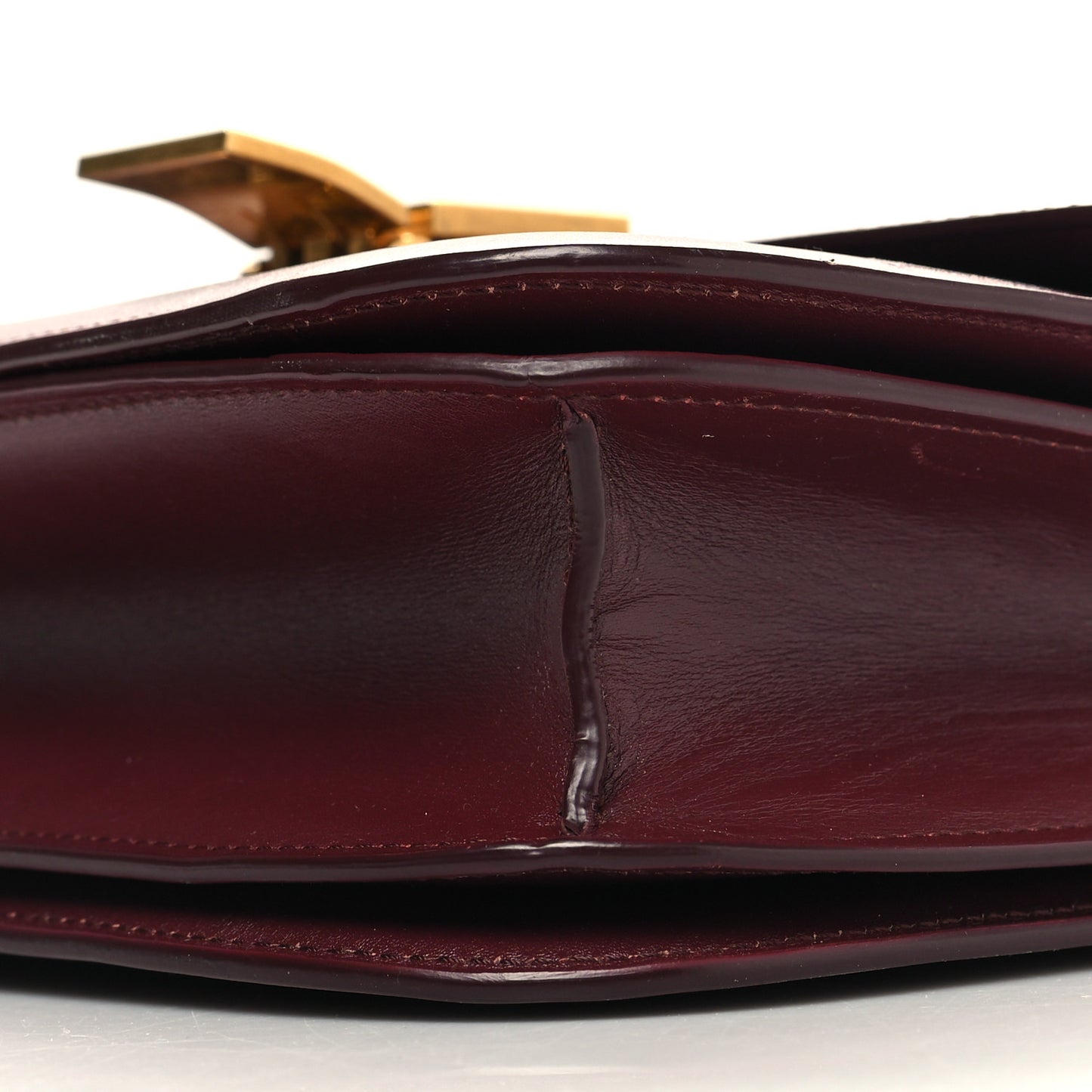 Box Calfskin Medium Classic Box Flap Bag Burgundy