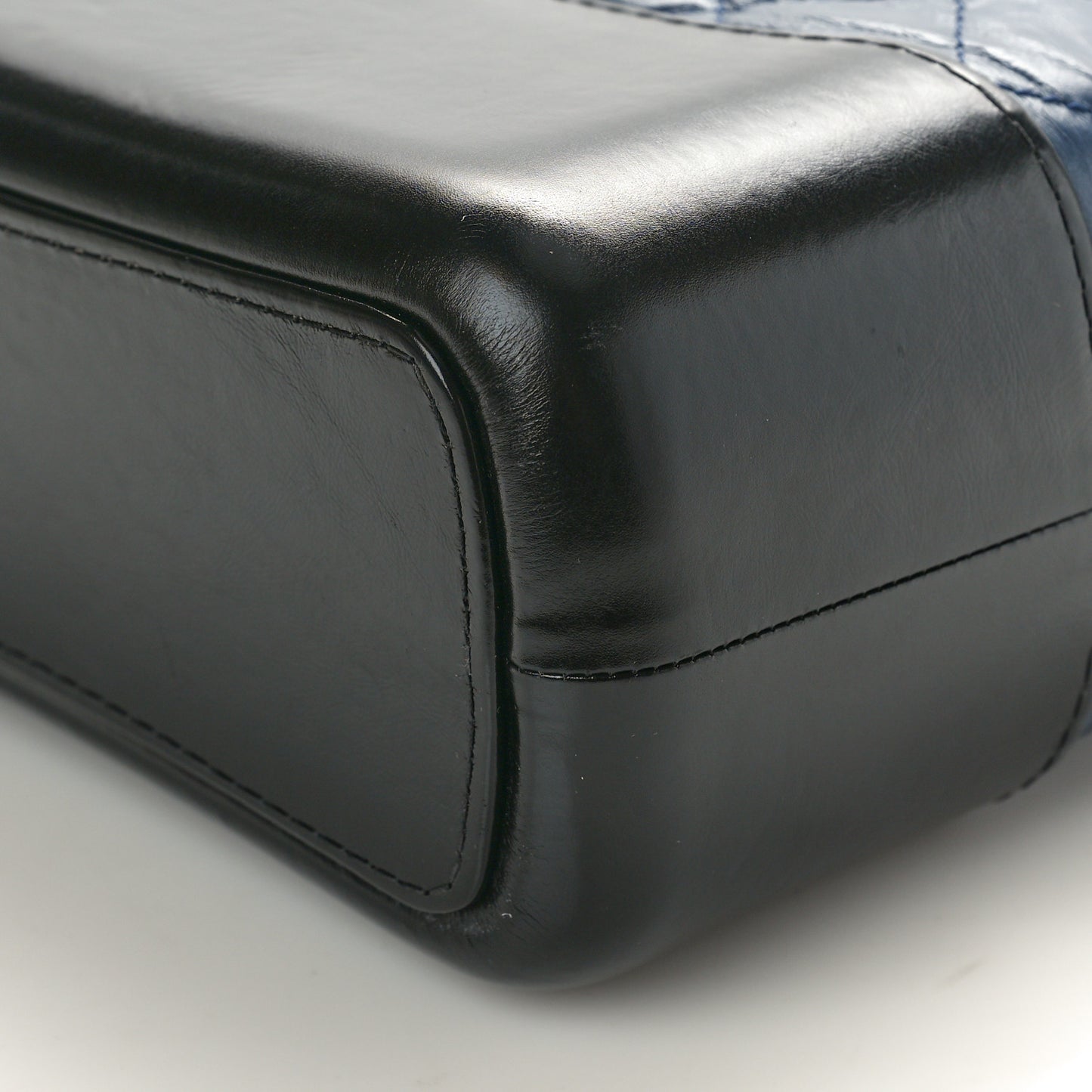 Aged Calfskin Quilted Medium Gabrielle Hobo Navy Black