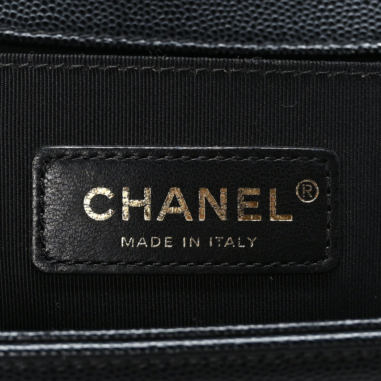 Caviar Quilted Medium Boy Flap Black