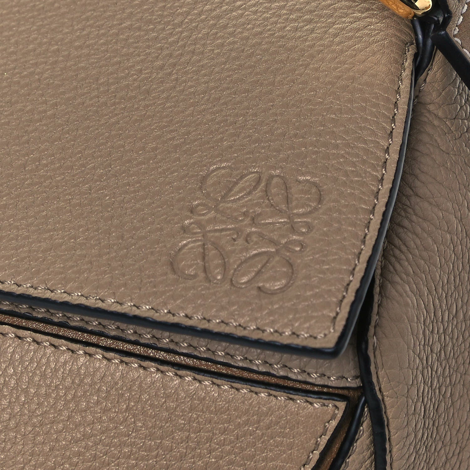 Loewe Grained Calfskin Medium Puzzle Bag Sand Mink 6 of 9