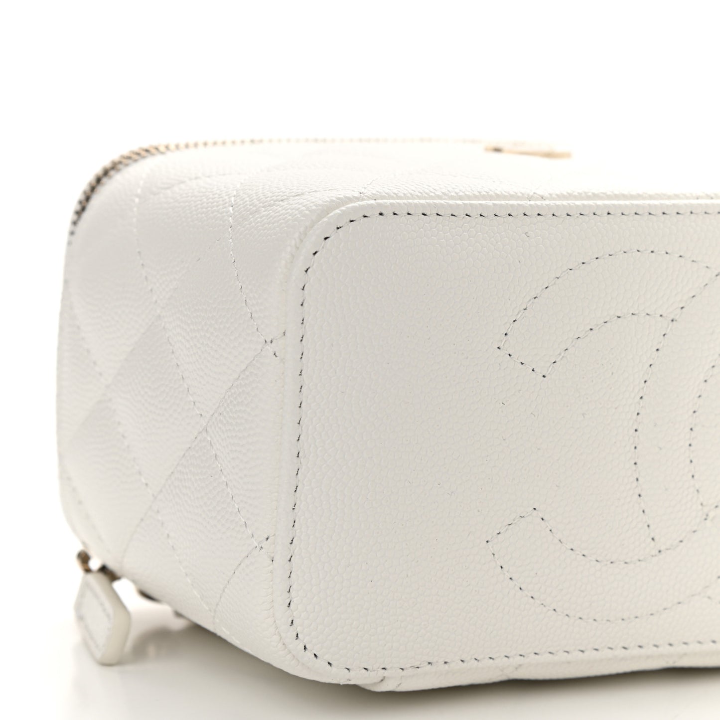 Caviar Quilted Small Vanity Case With Chain White